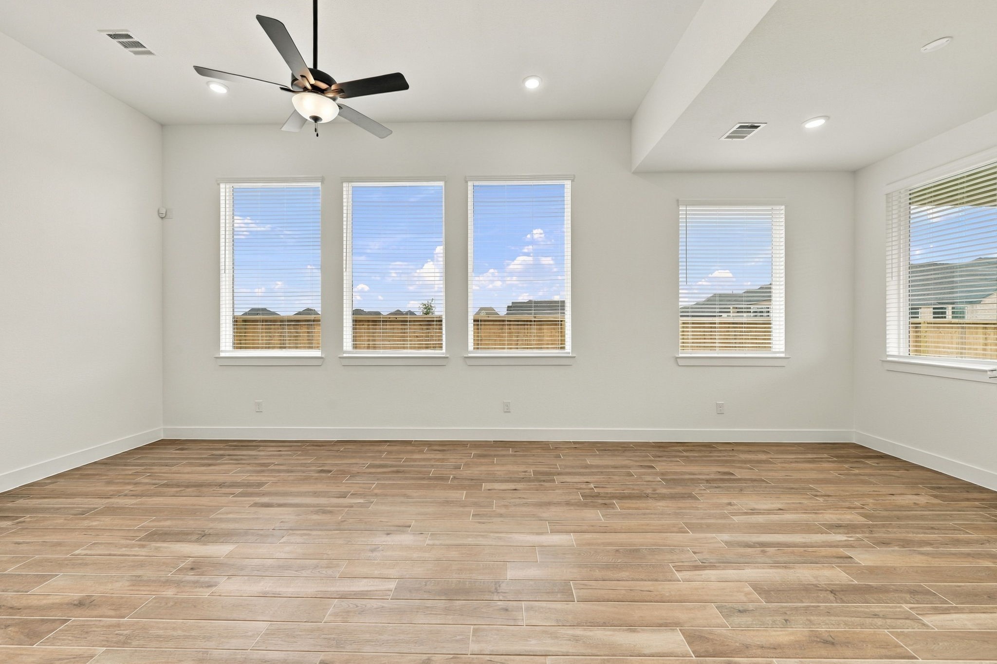 532 Deep Sands Drive Property Photo 10