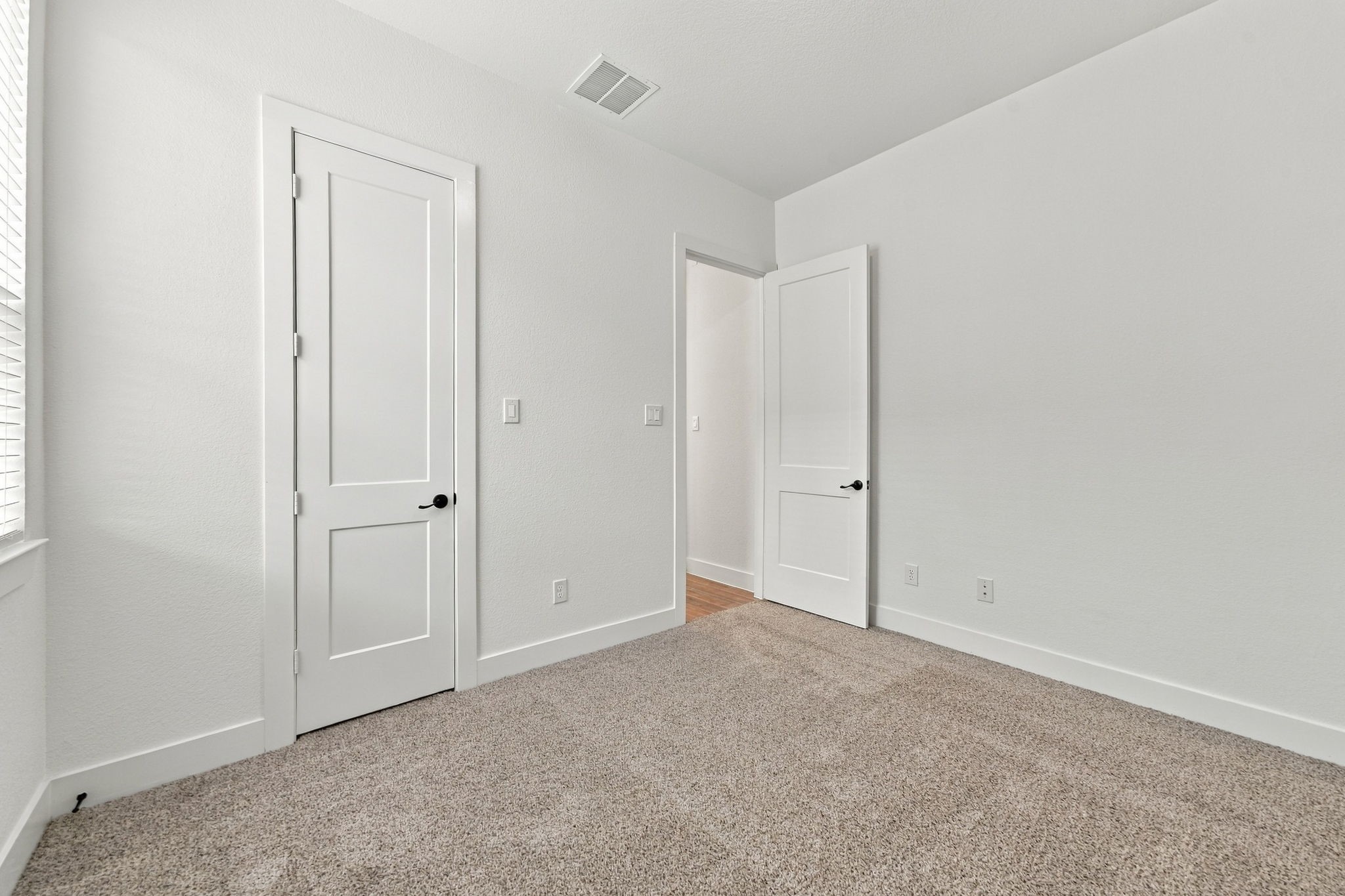 532 Deep Sands Drive Property Photo 23