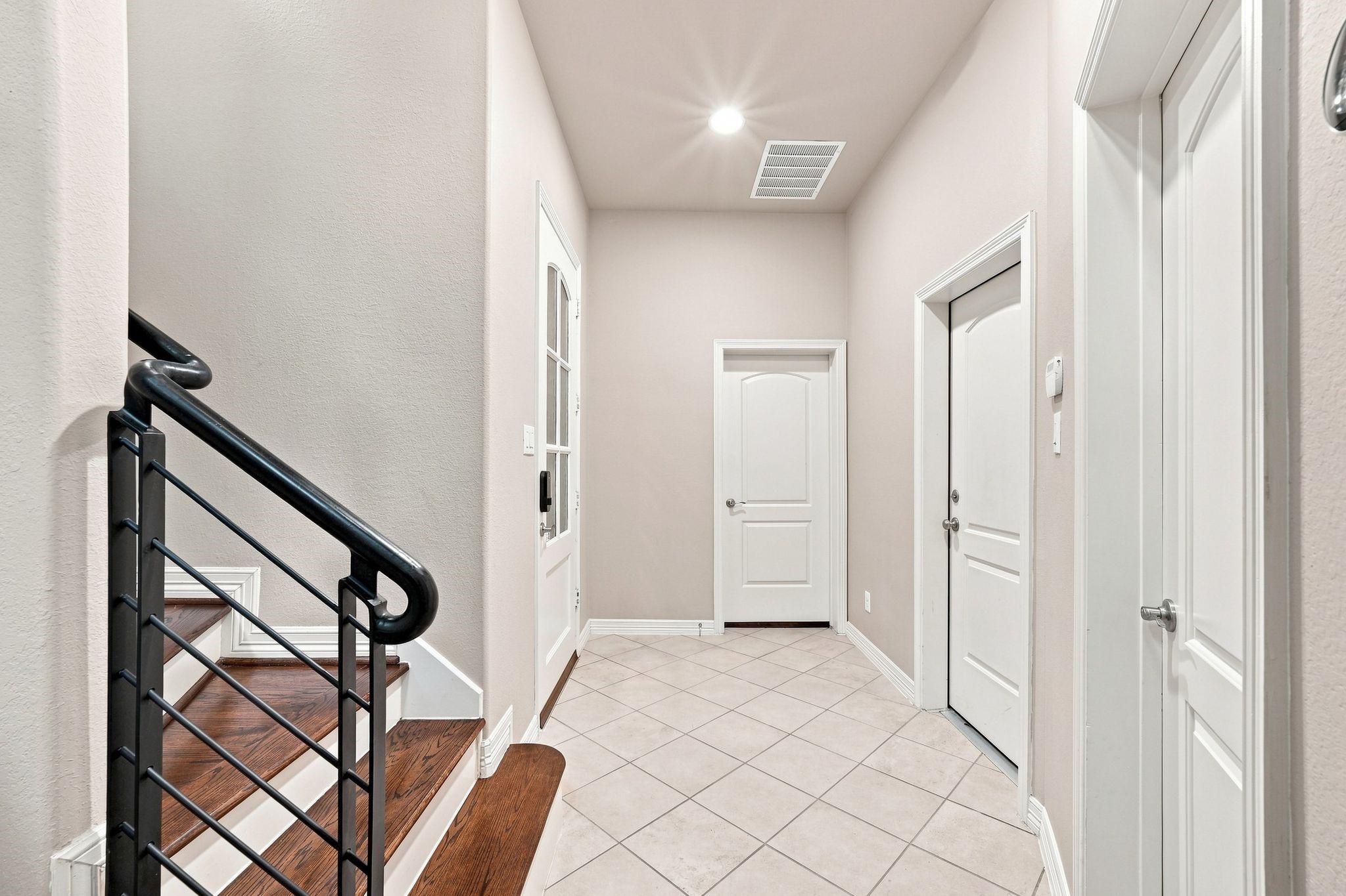 2422 Langston Street Property Photo 6