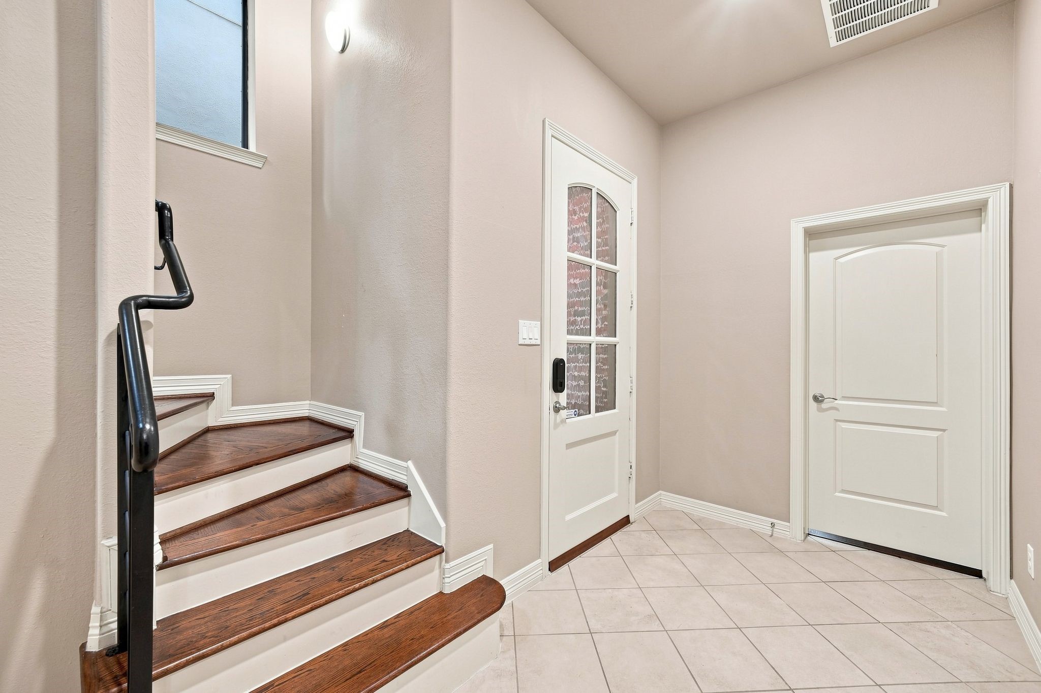 2422 Langston Street Property Photo 7