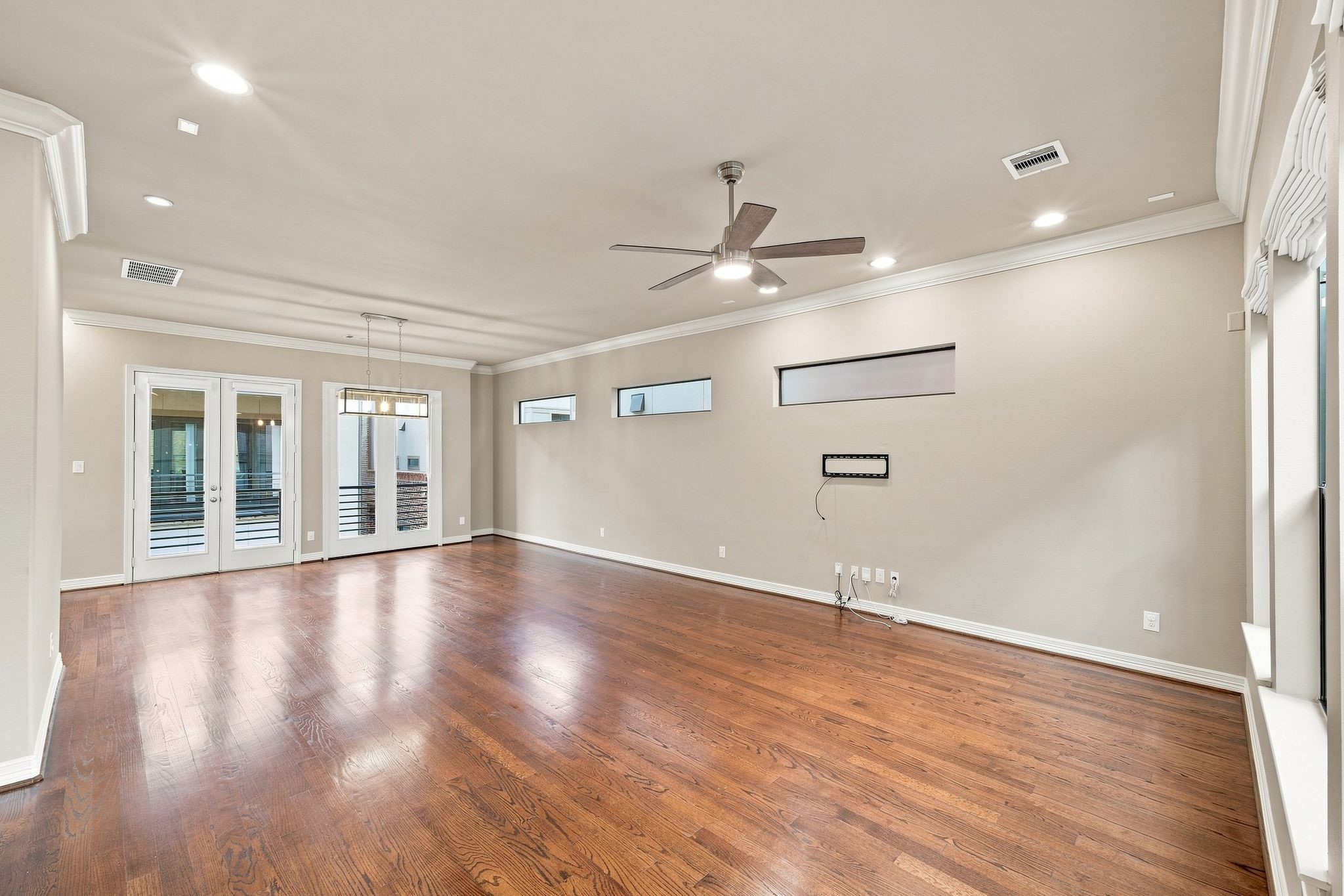2422 Langston Street Property Photo 13