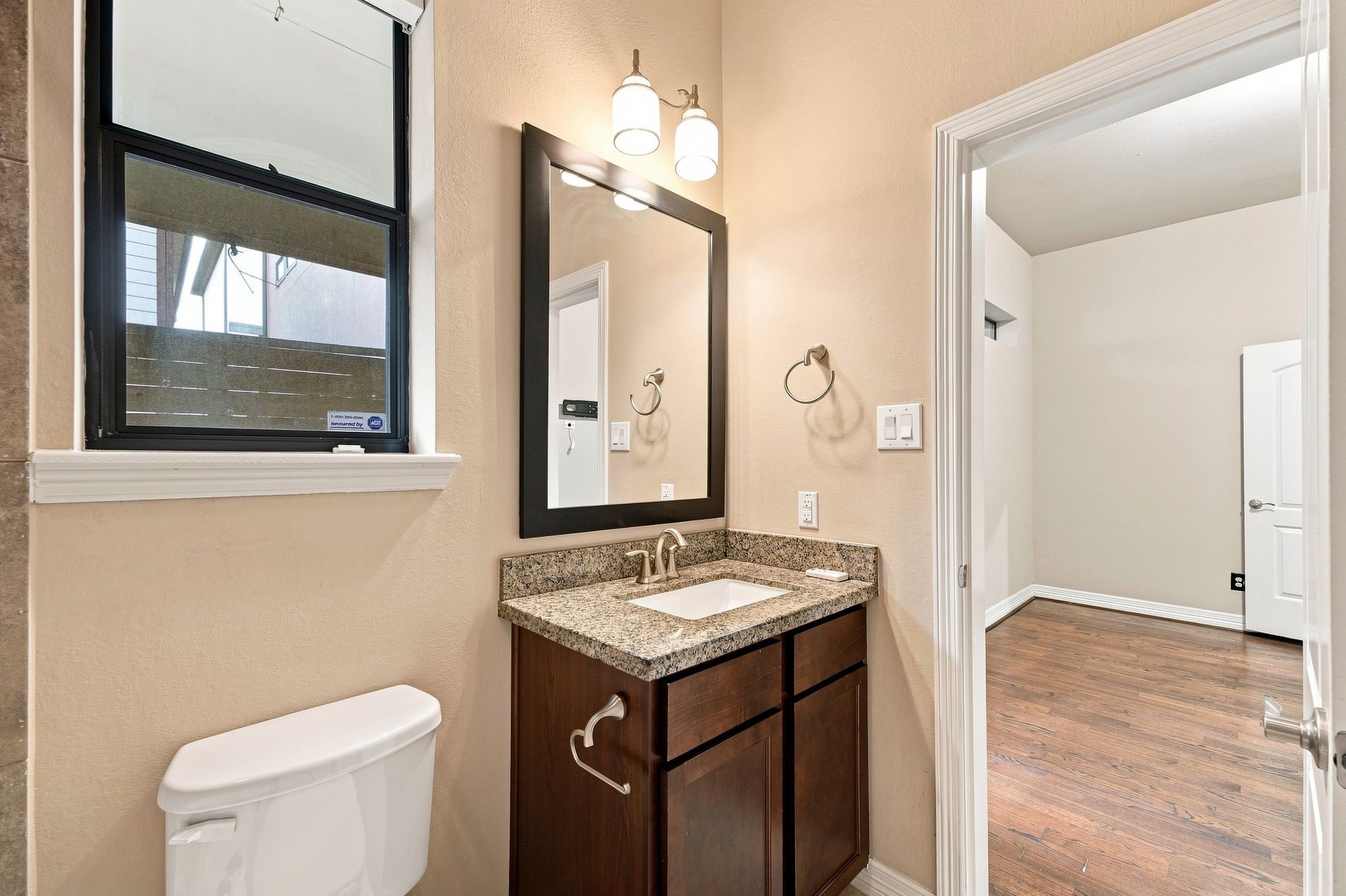 2422 Langston Street Property Photo 39