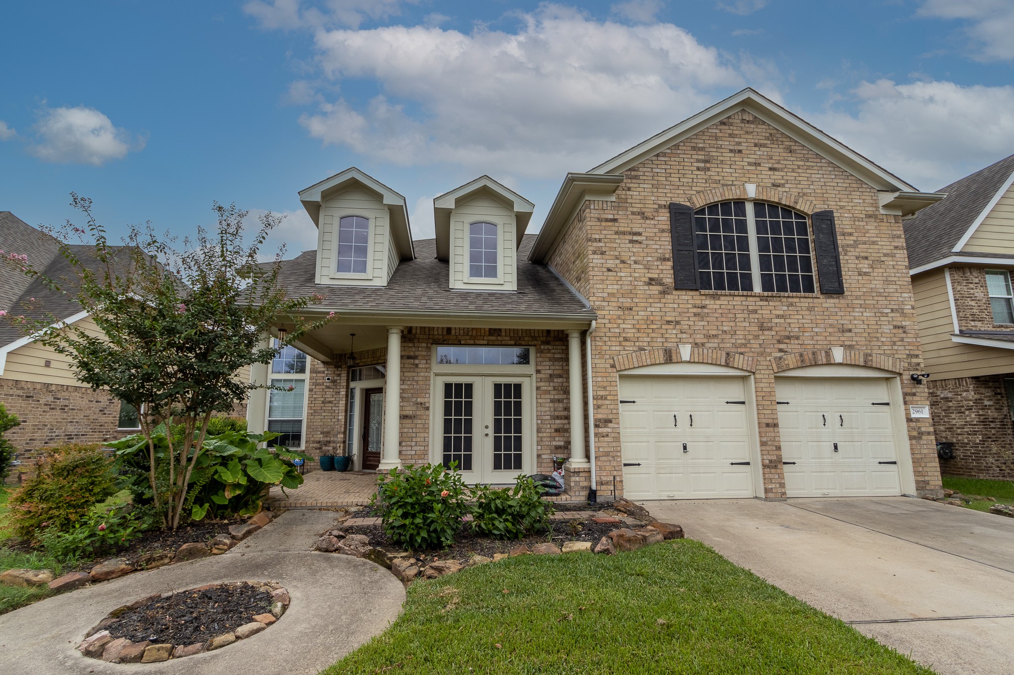 2961 Autumn Brook Lane Property Photo 1