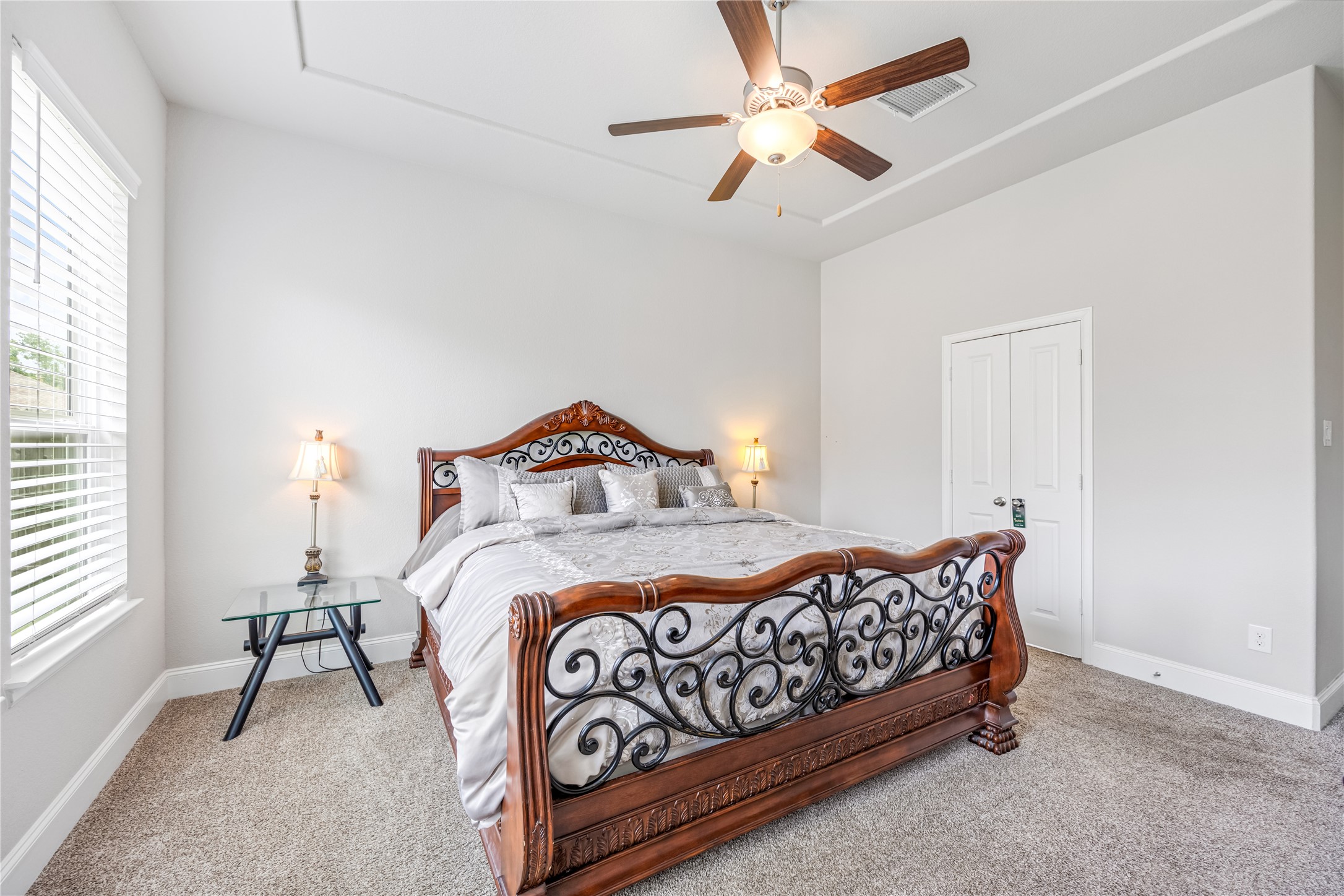 15811 Sunlit Falls Drive Property Photo 17
