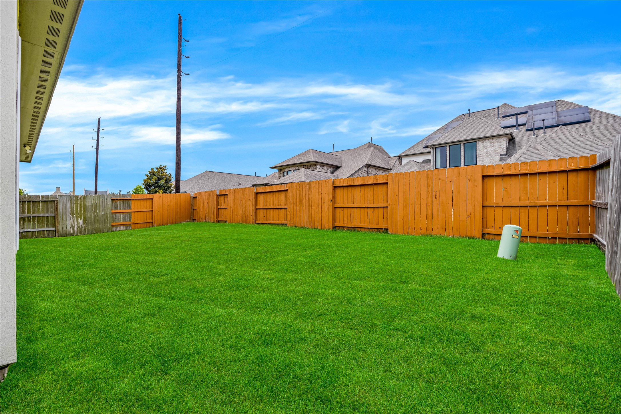 15811 Sunlit Falls Drive Property Photo 22