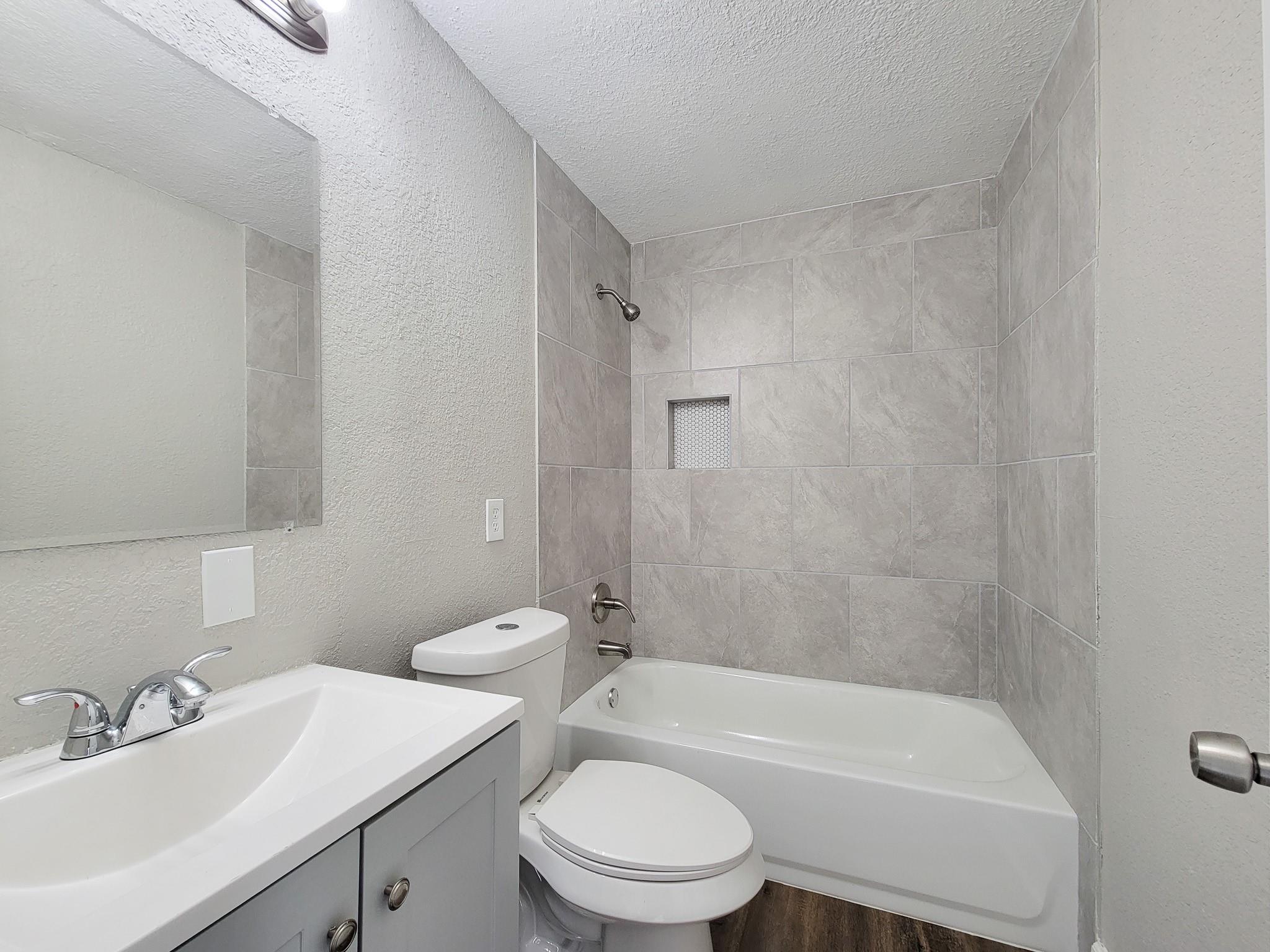 605 N Avenue A Property Photo 25