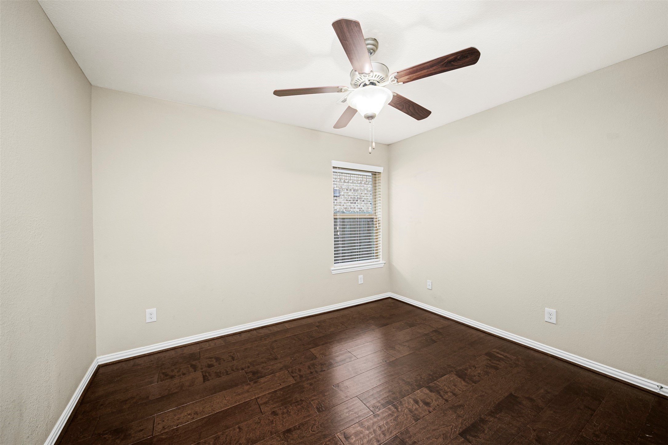 22107 Rustling Springs Drive Property Photo 14