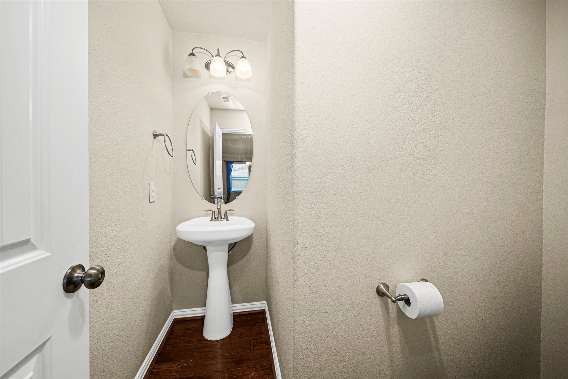 22107 Rustling Springs Drive Property Photo 23