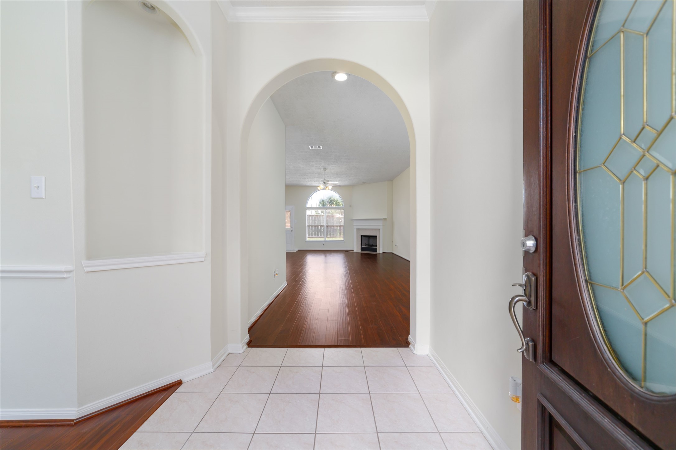 10603 White Bridge Lane Property Photo 4