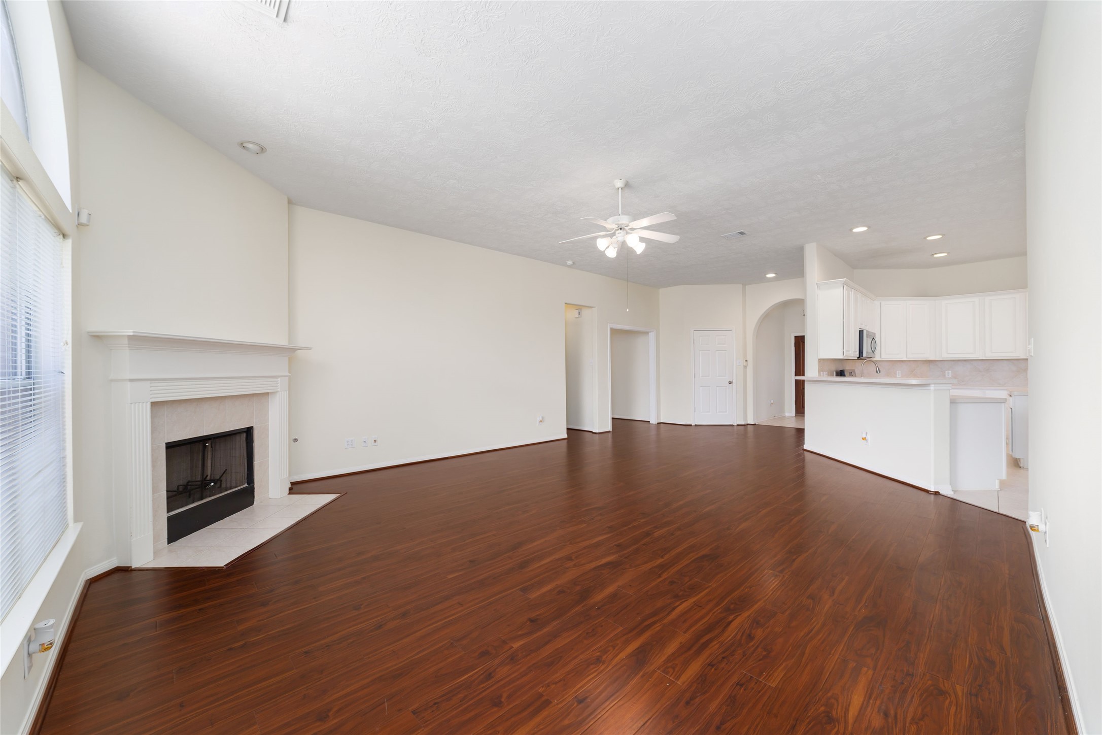 10603 White Bridge Lane Property Photo 9