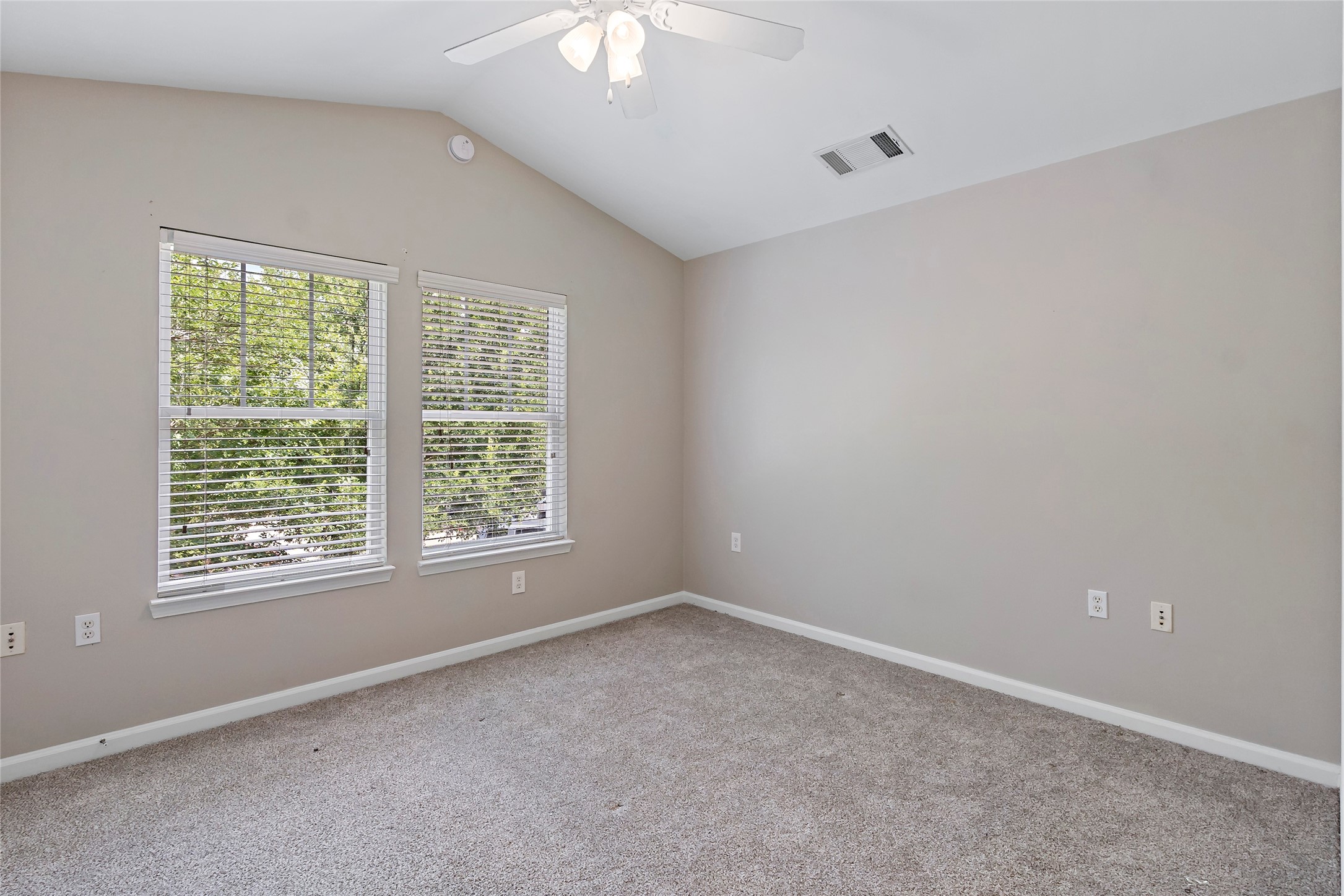 1725 Harvey Mitchell Parkway S 1112 Property Photo 18