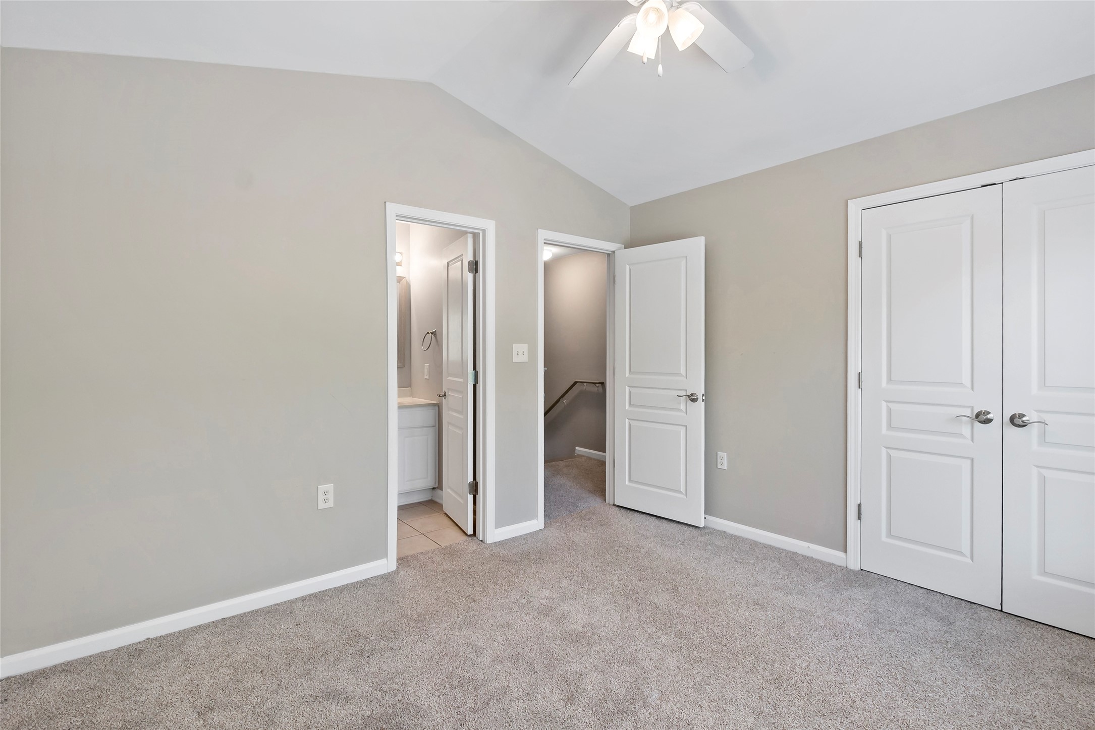 1725 Harvey Mitchell Parkway S 1112 Property Photo 19