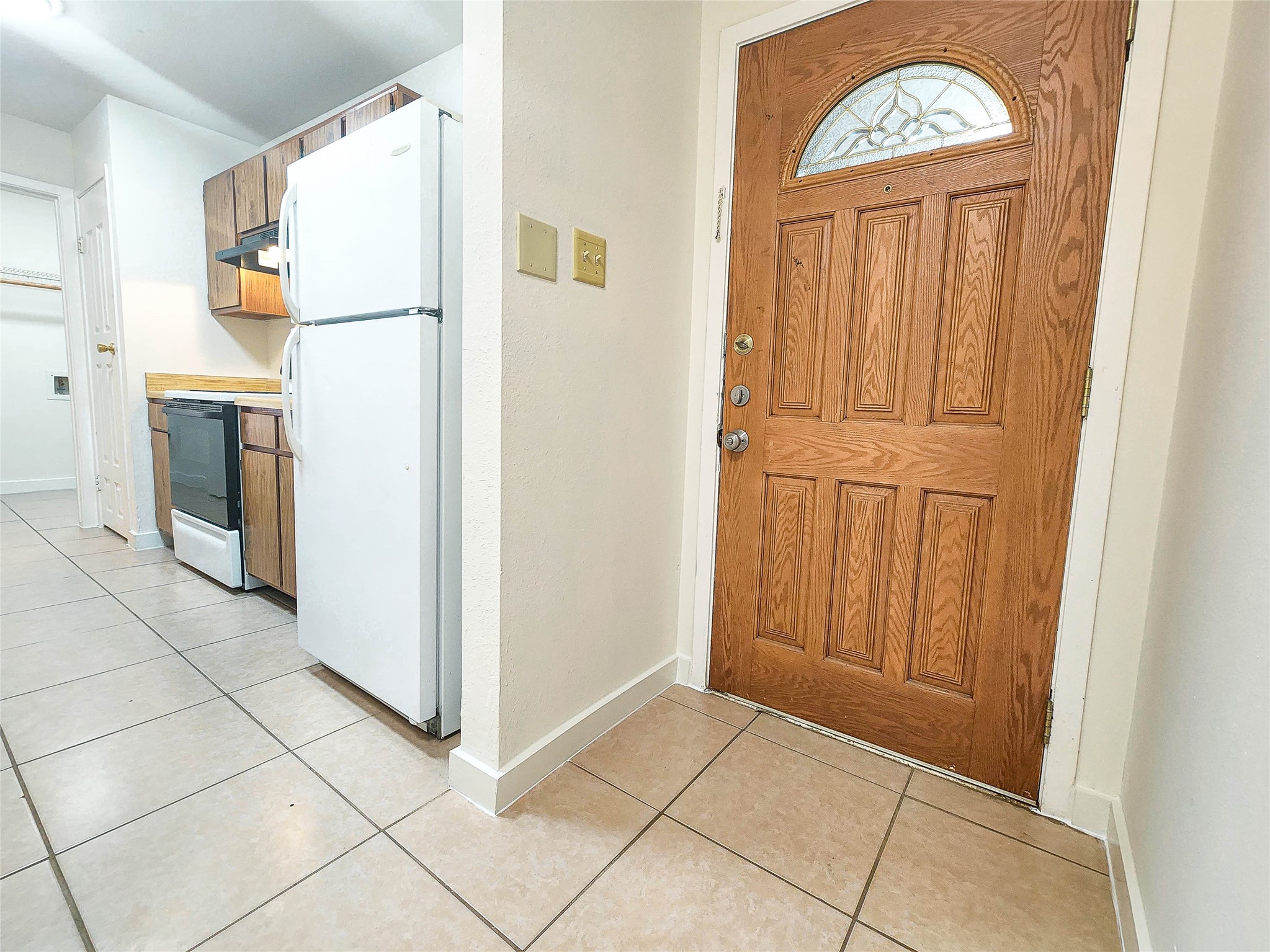 2 Redberry Court Property Photo 3