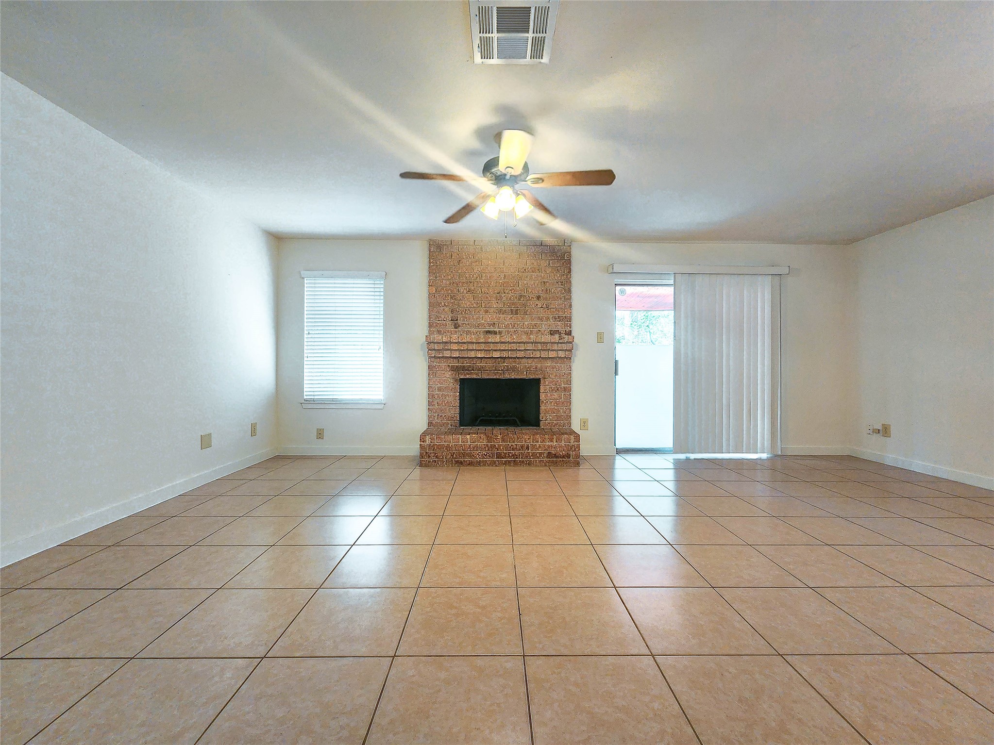 2 Redberry Court Property Photo 9