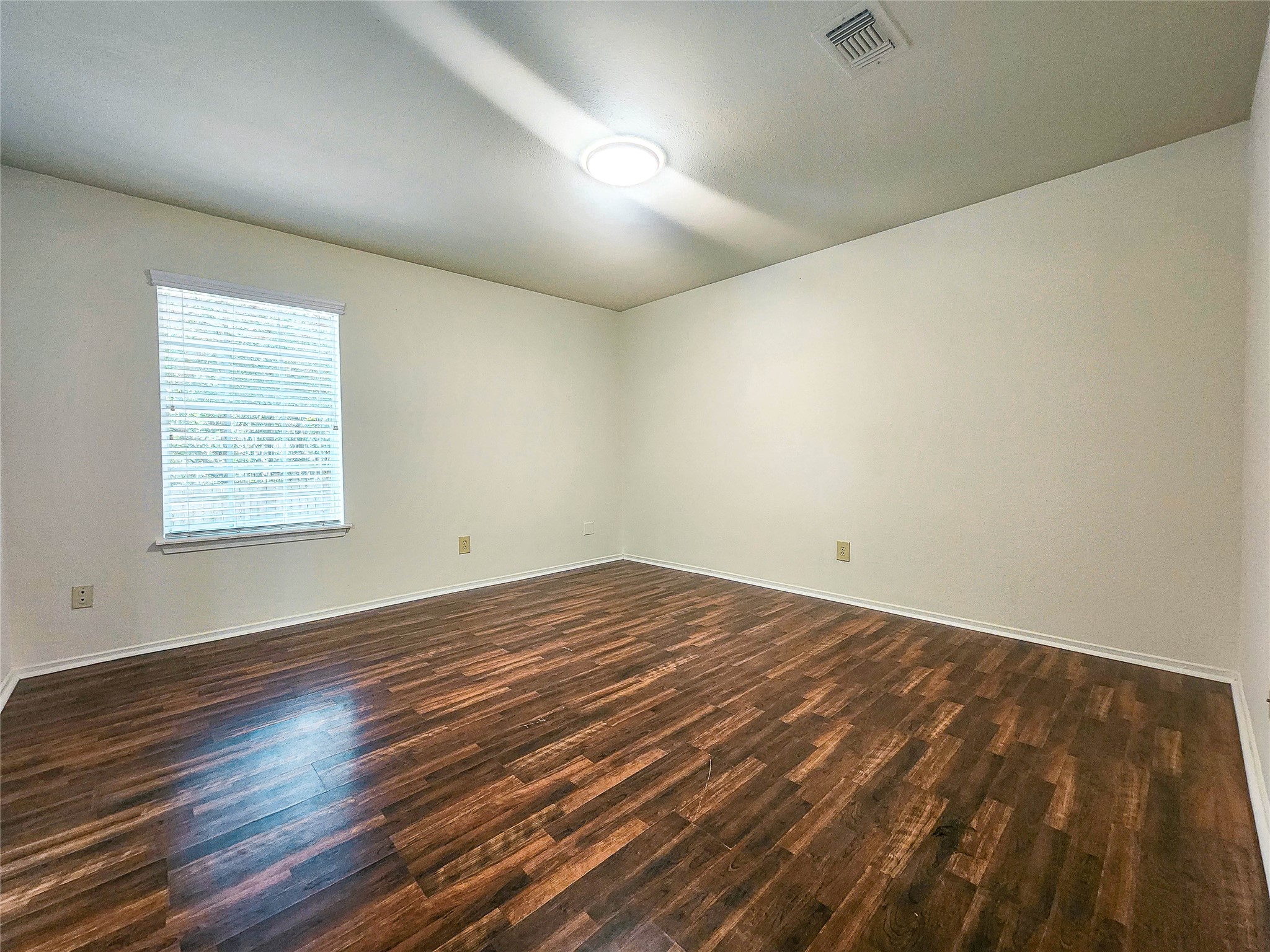 2 Redberry Court Property Photo 14