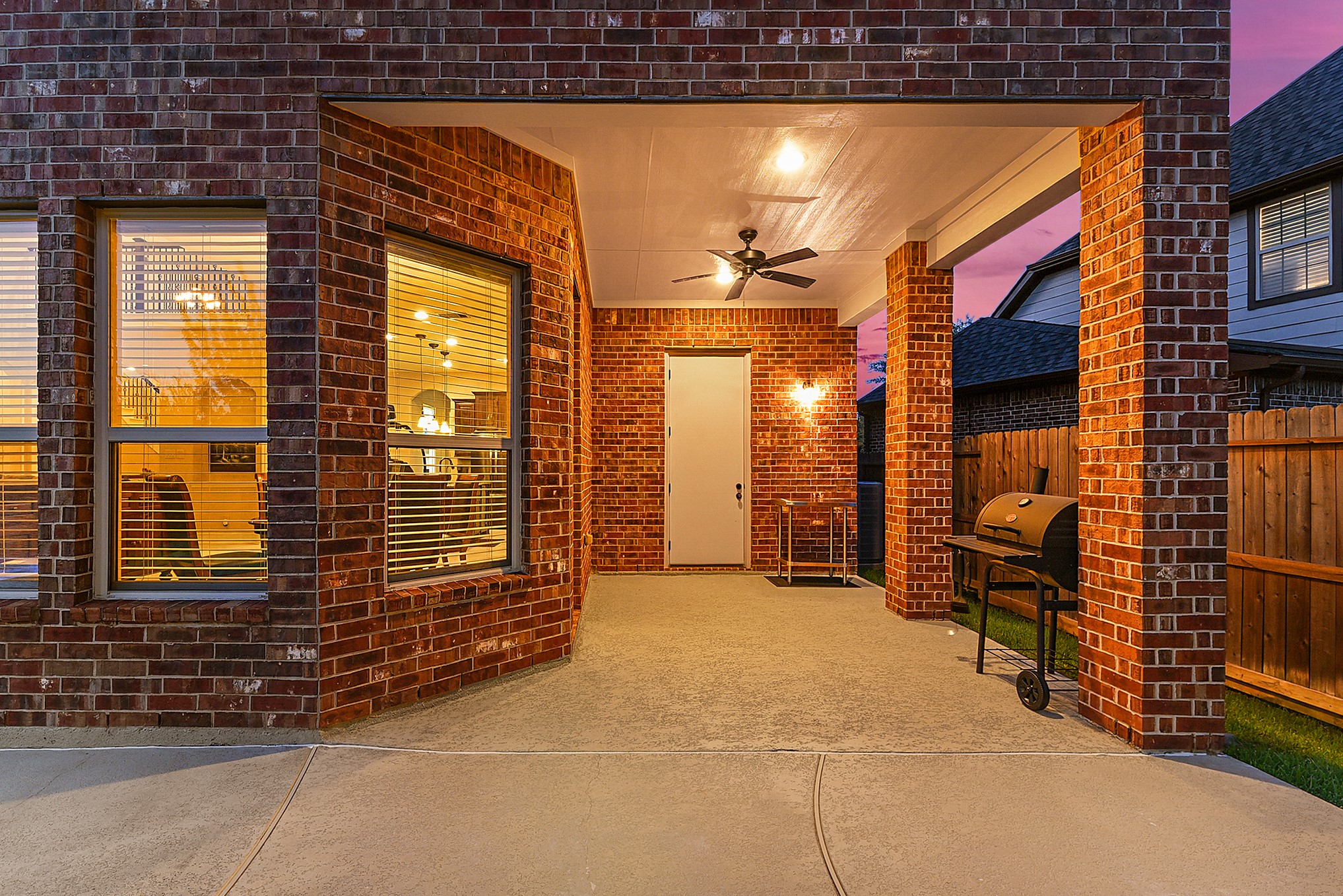 27411 Gladway Manor Drive Property Photo 7
