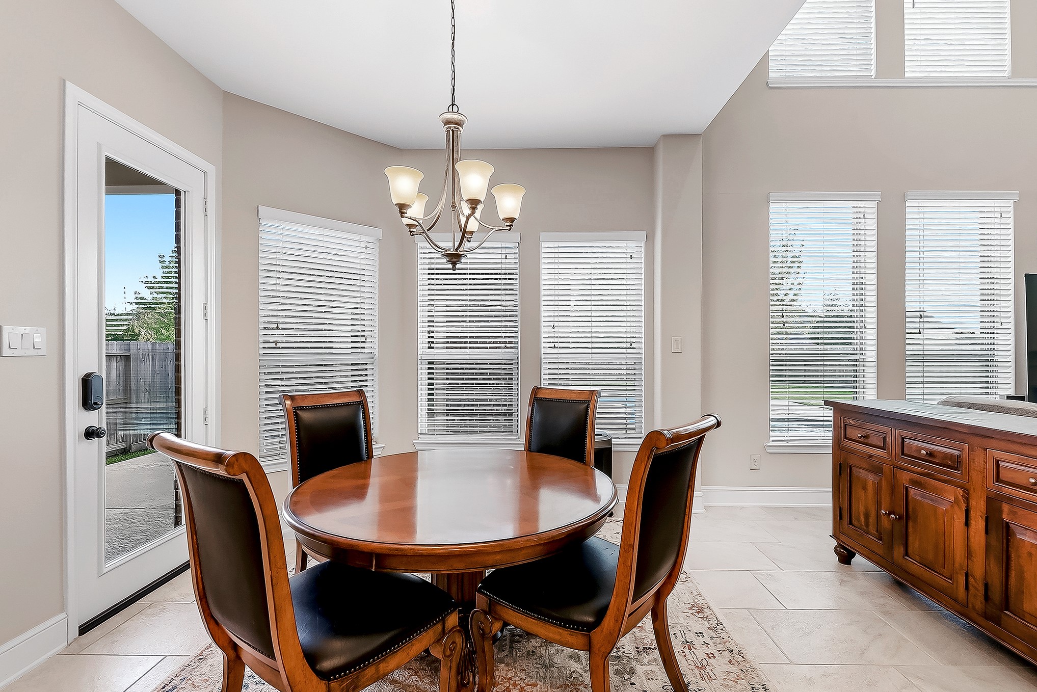 27411 Gladway Manor Drive Property Photo 27