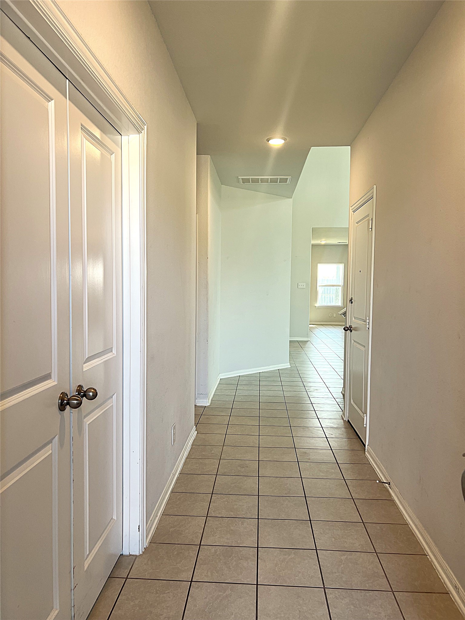 14302 Beach Pine Trail Property Photo 2