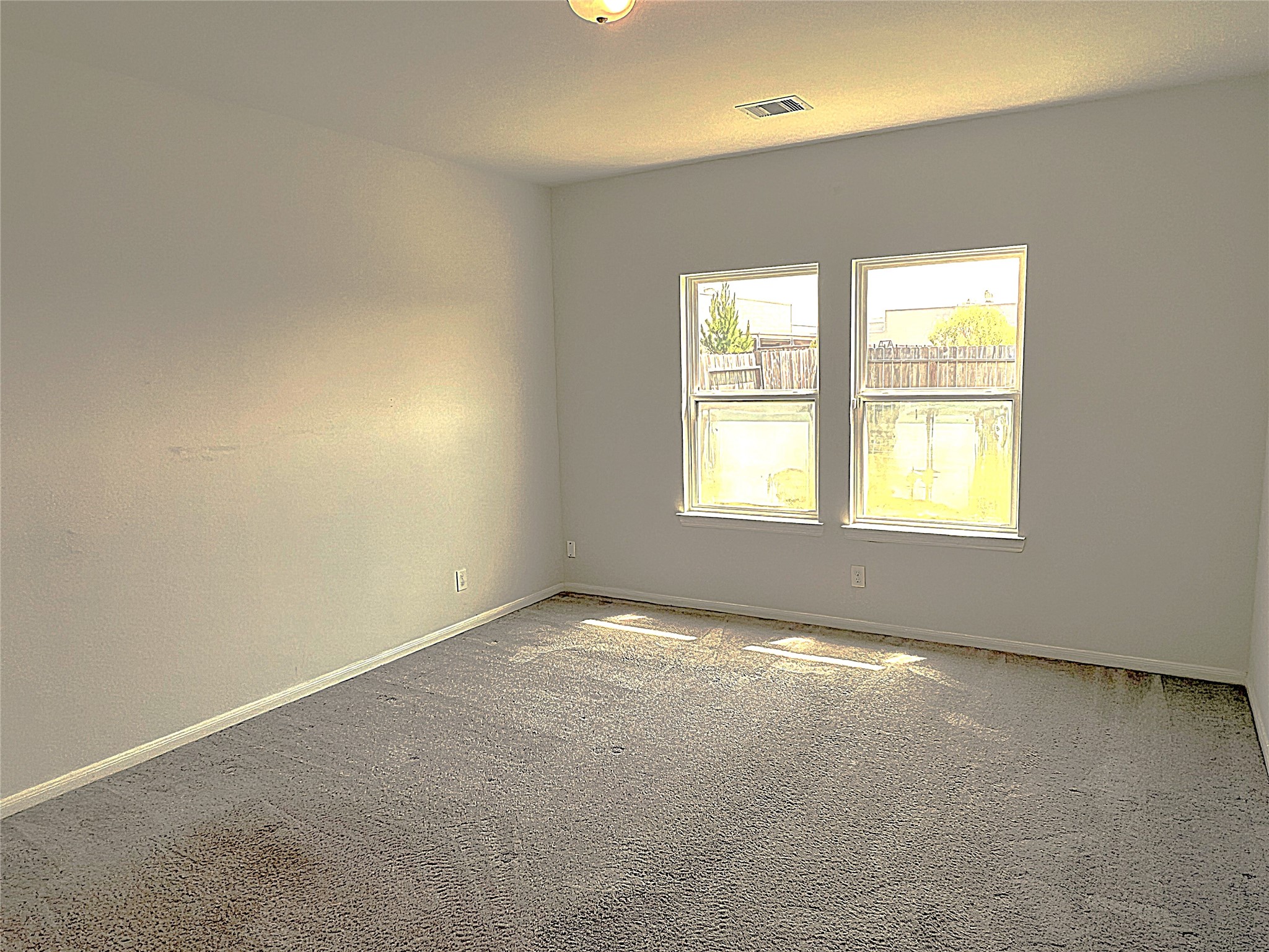14302 Beach Pine Trail Property Photo 10