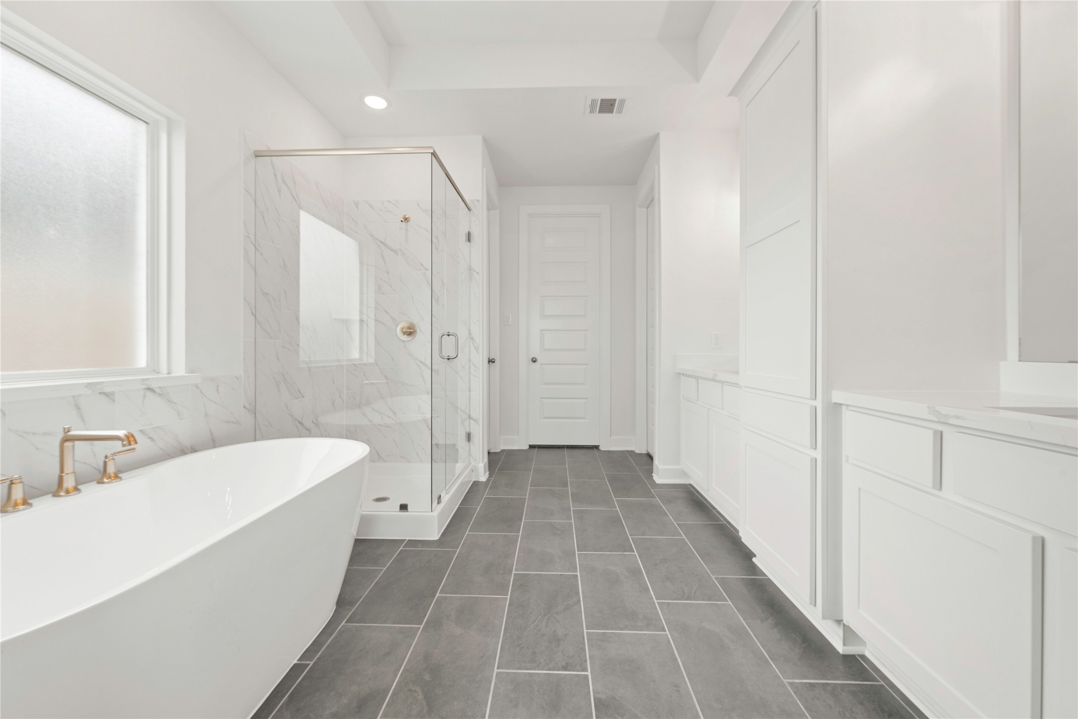 2124 Standley Court Property Photo 10