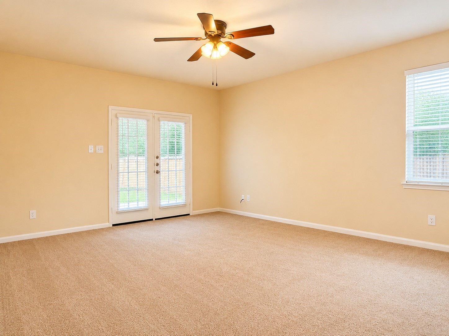 7599 Fettle Lane Property Photo 7
