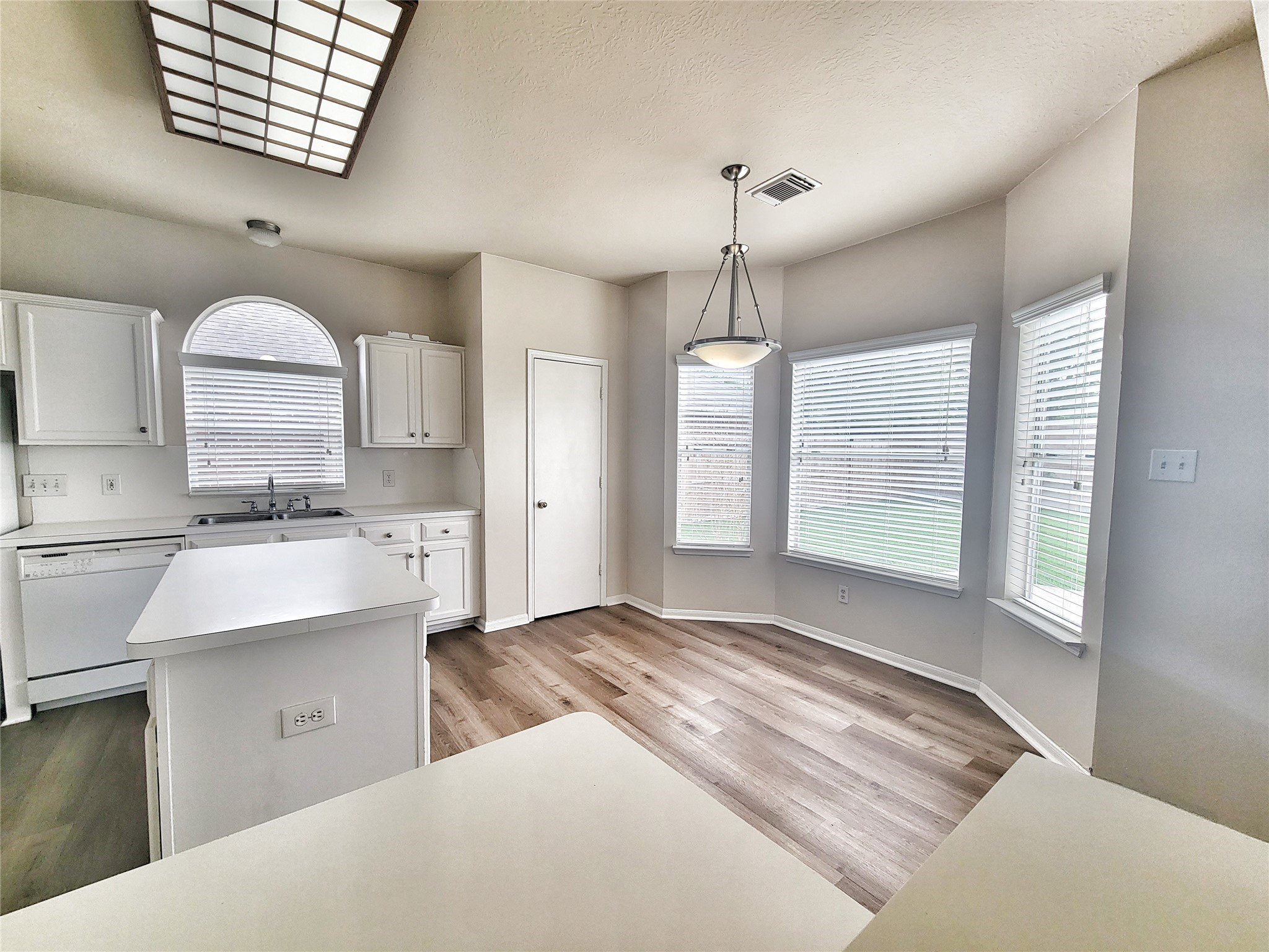 2715 Sailors Moon Drive Property Photo 5