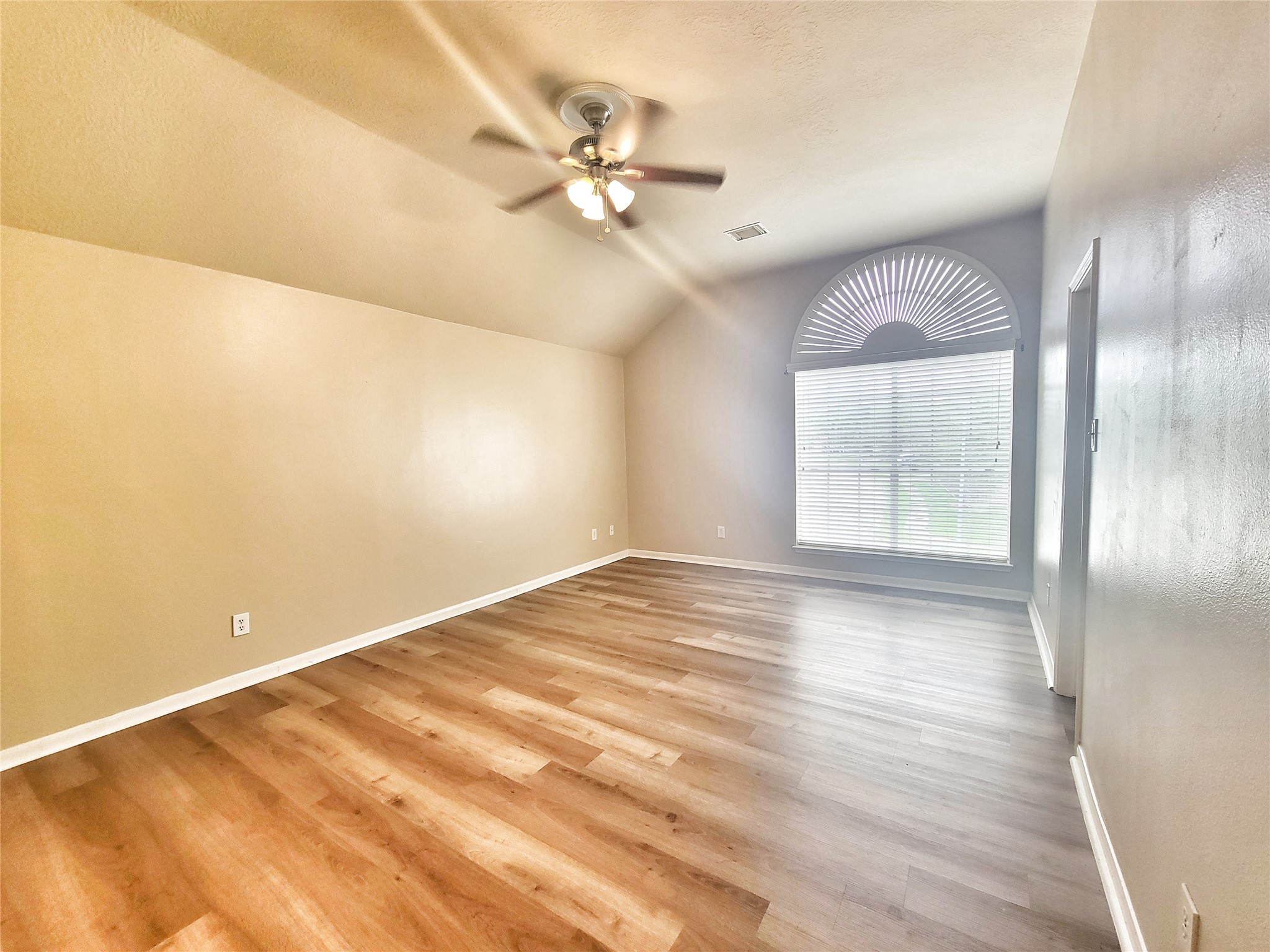 2715 Sailors Moon Drive Property Photo 10