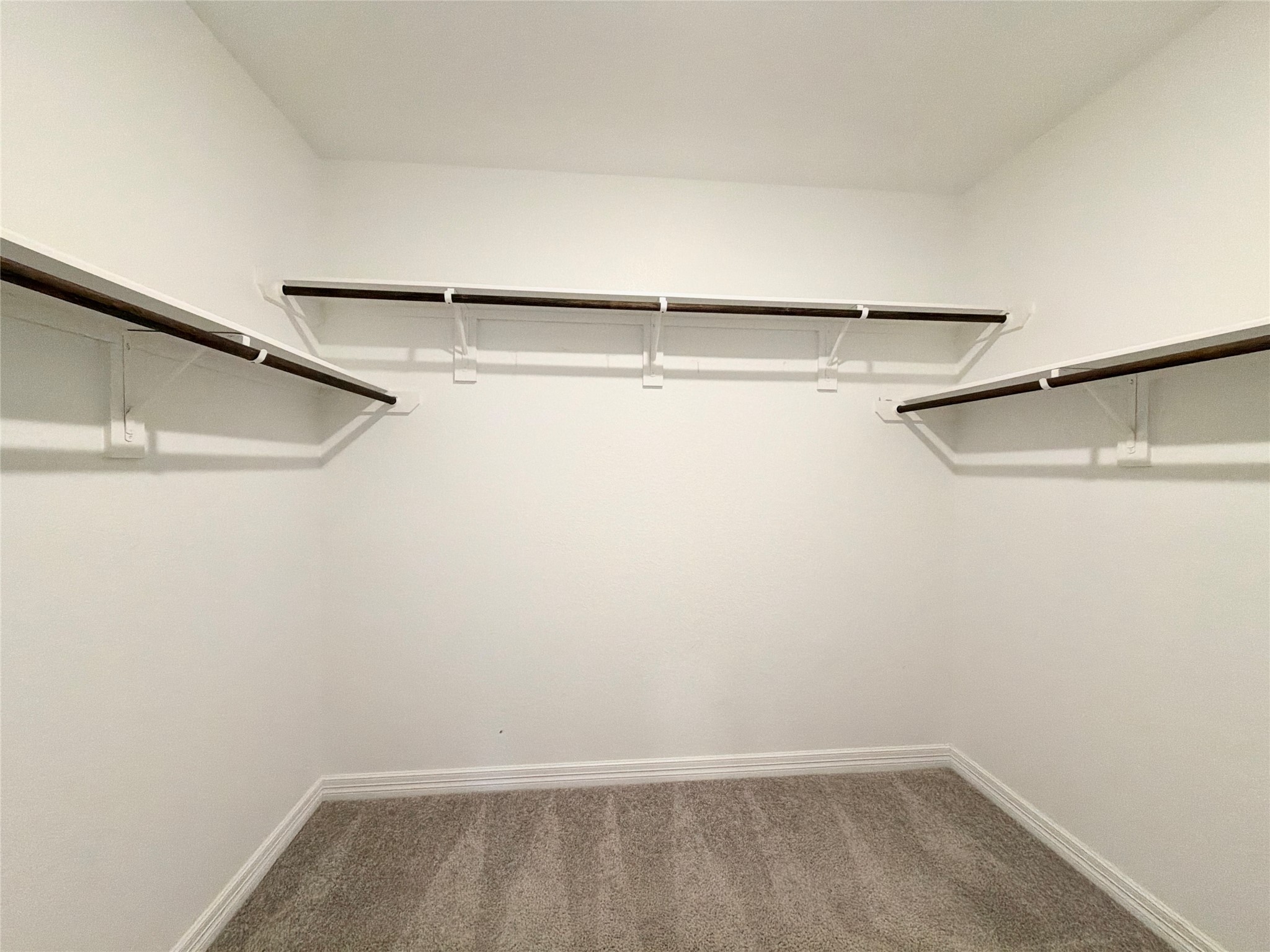 415 Northern Pike Drive Property Photo 17