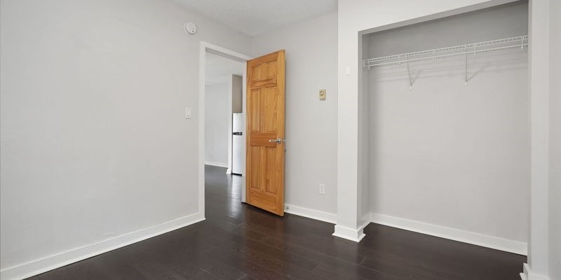 2037 Walnut St Property Photo 11