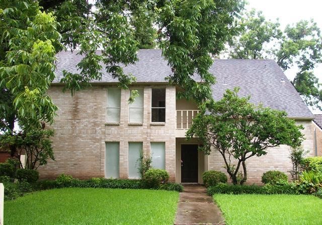 2127 Glenn Lakes Lane Property Photo 2