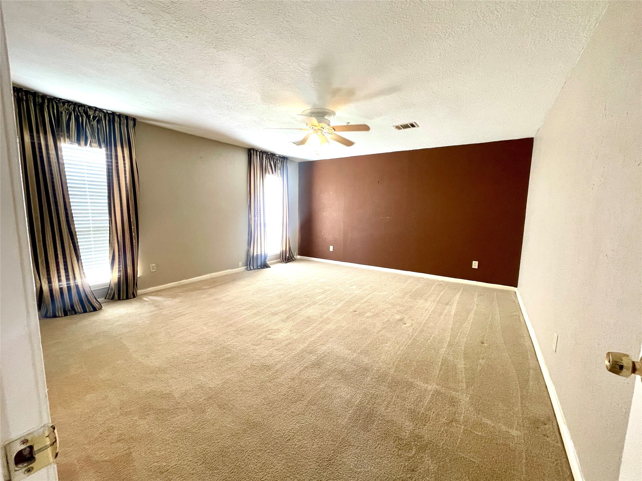 2127 Glenn Lakes Lane Property Photo 16