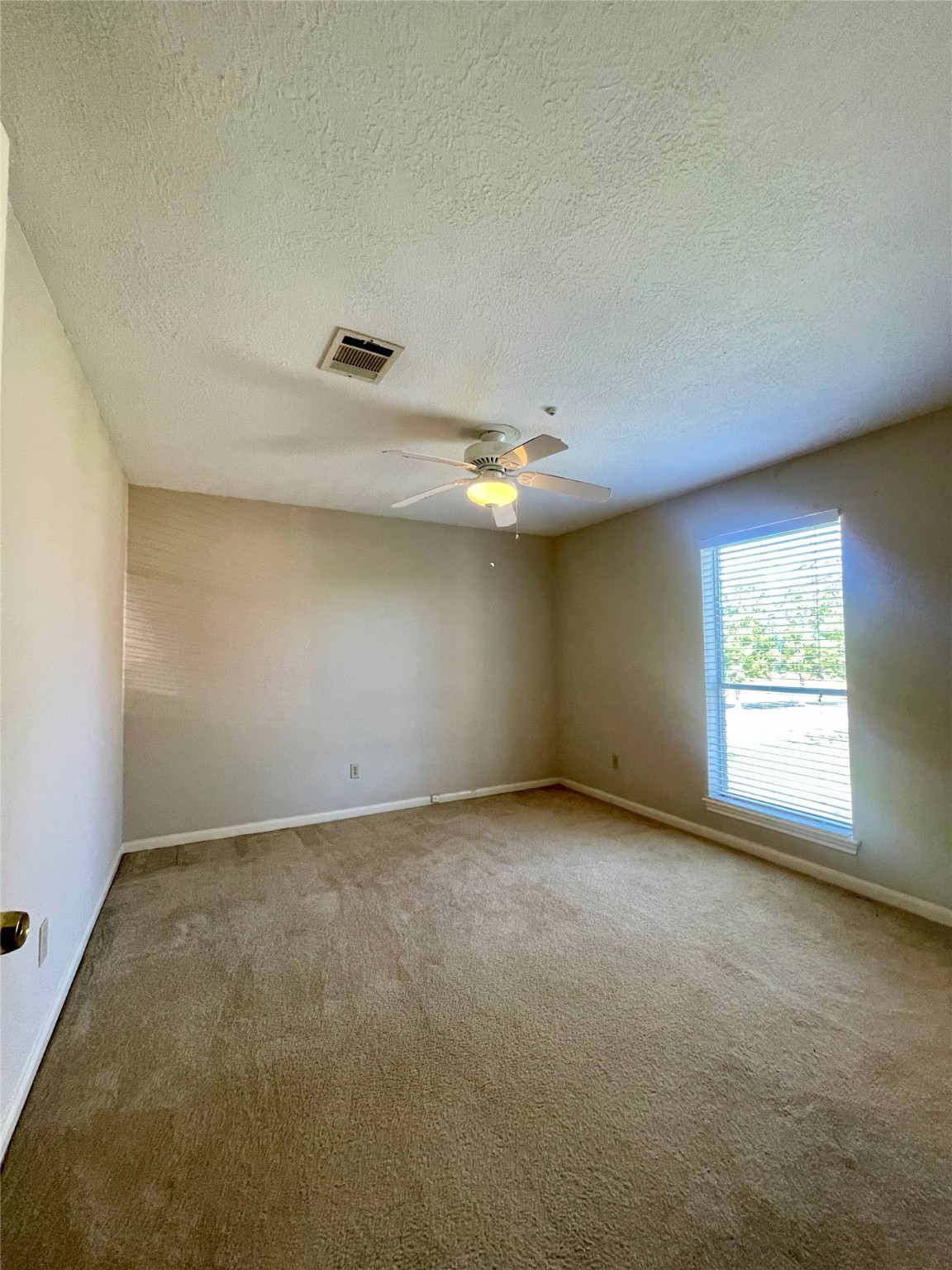 2127 Glenn Lakes Lane Property Photo 25