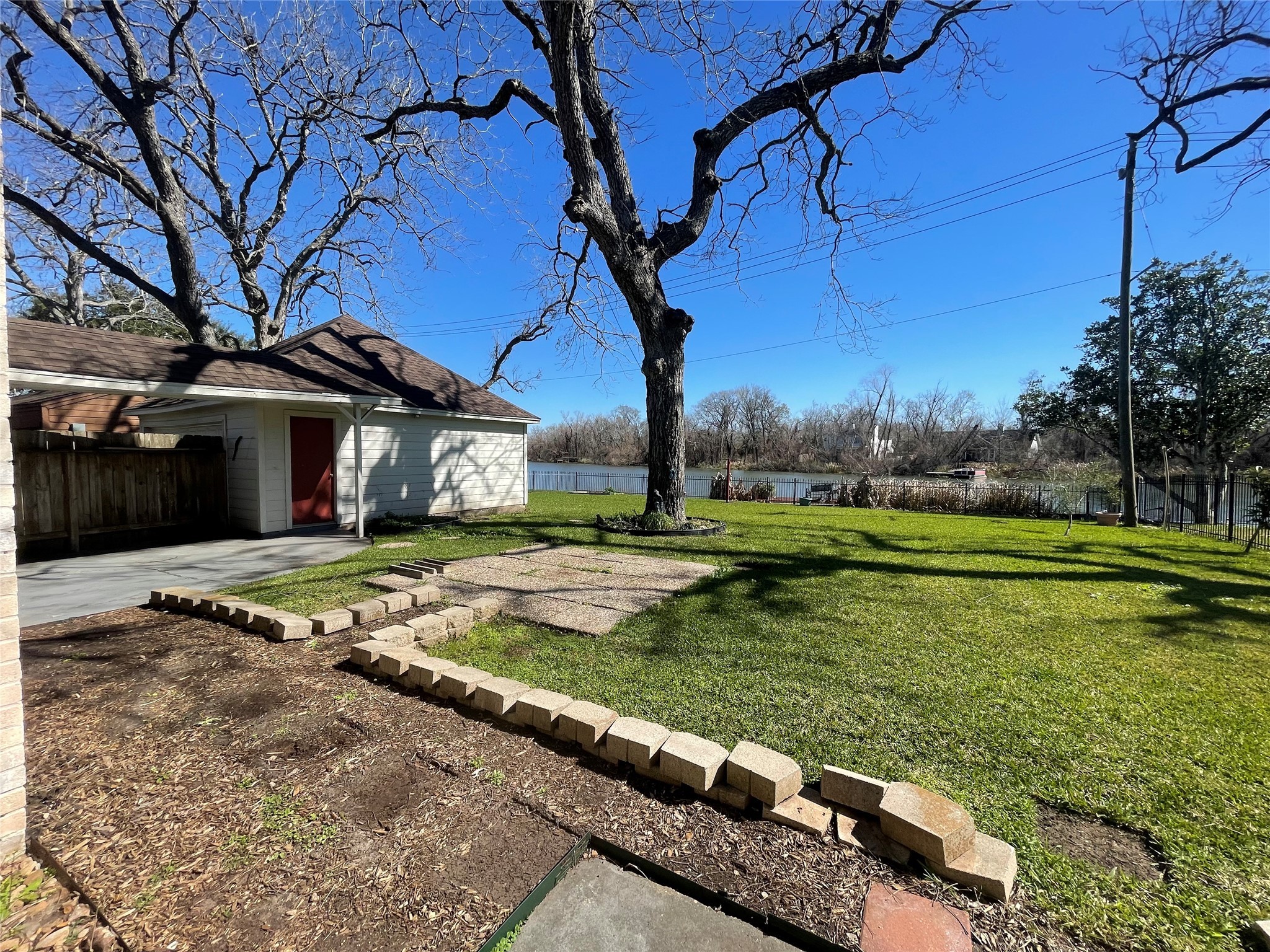 2127 Glenn Lakes Lane Property Photo 29