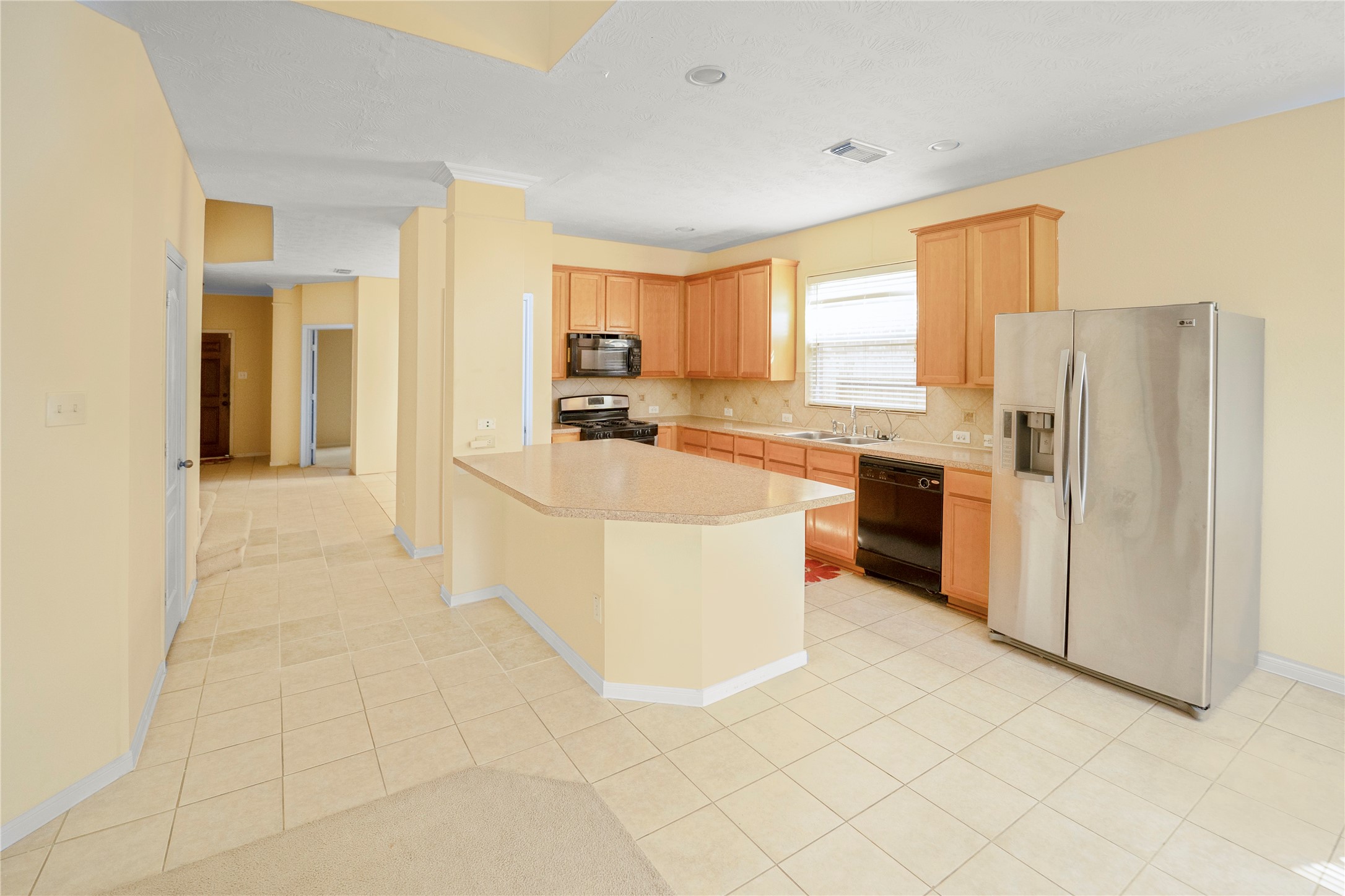 20215 Suncoast Drive Property Photo 10
