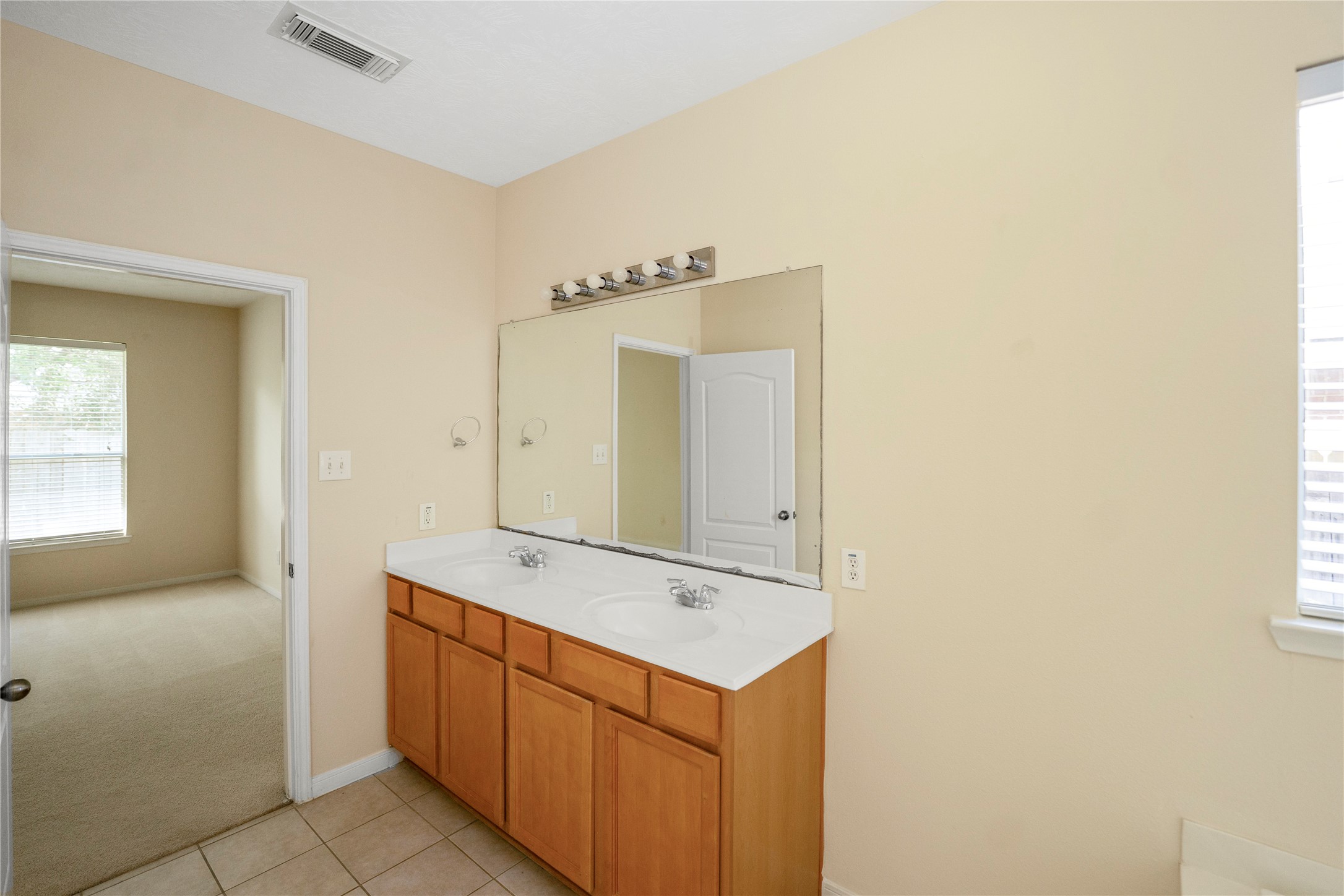 20215 Suncoast Drive Property Photo 25