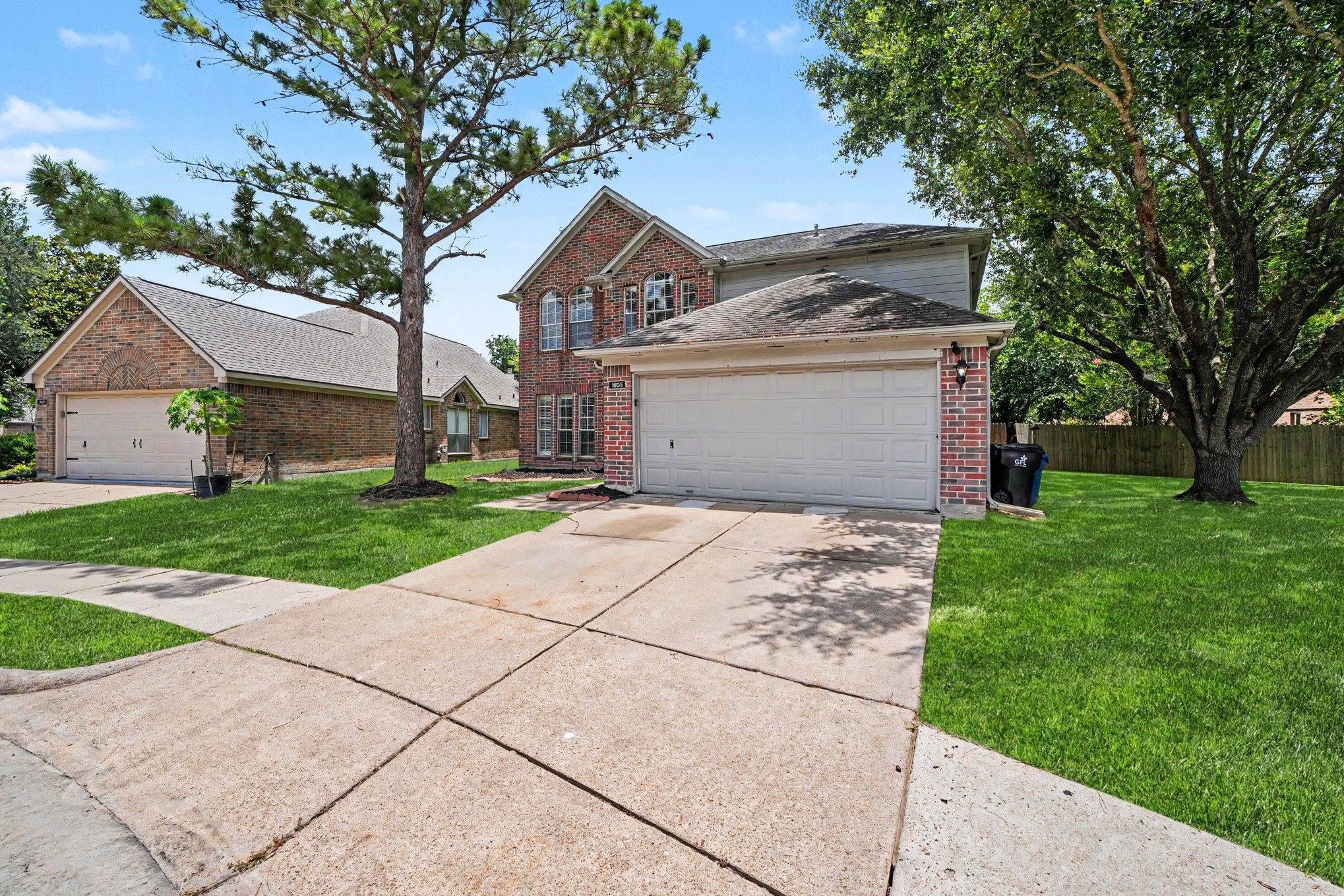 1805 Manor Circle Property Photo 2