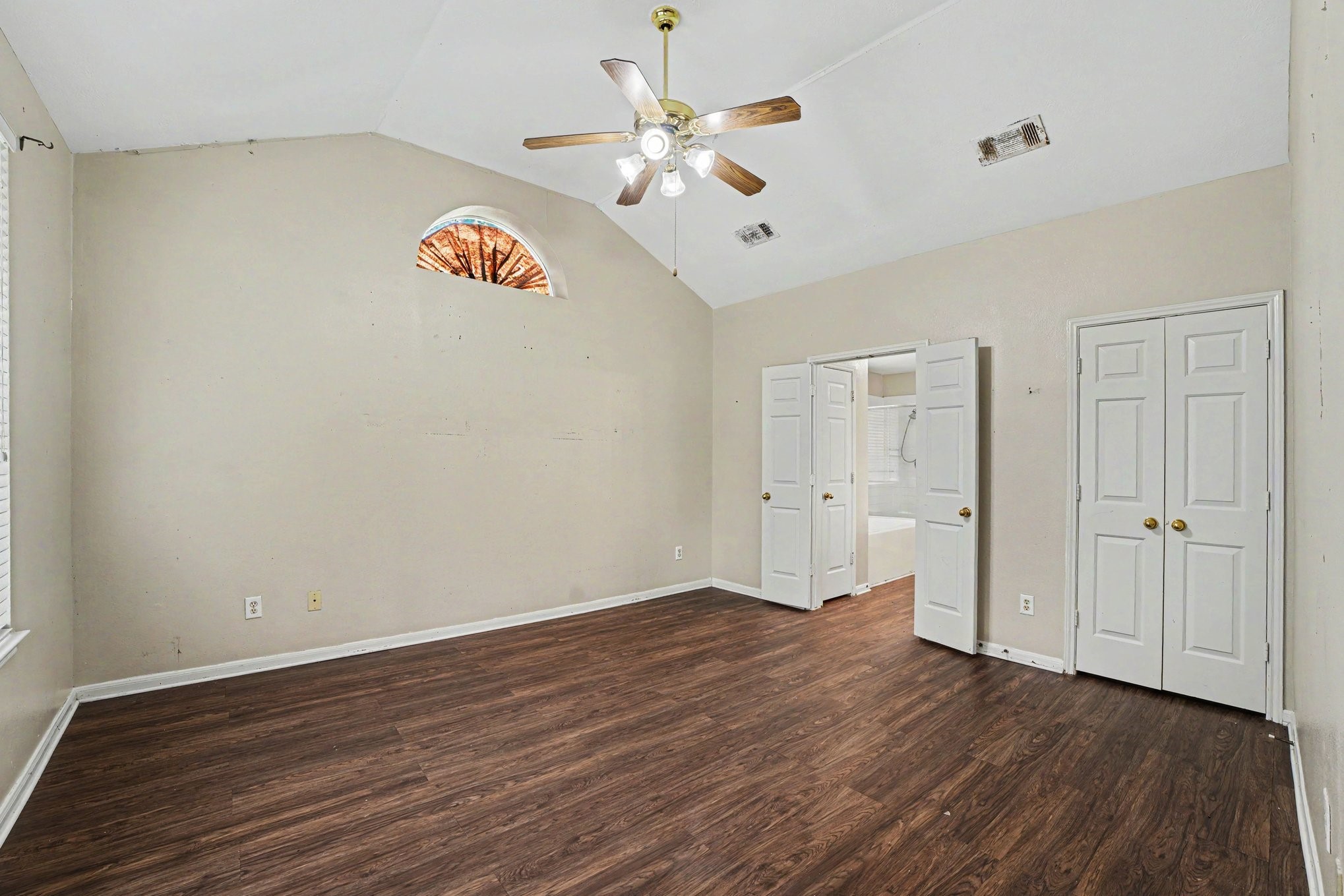 1805 Manor Circle Property Photo 7