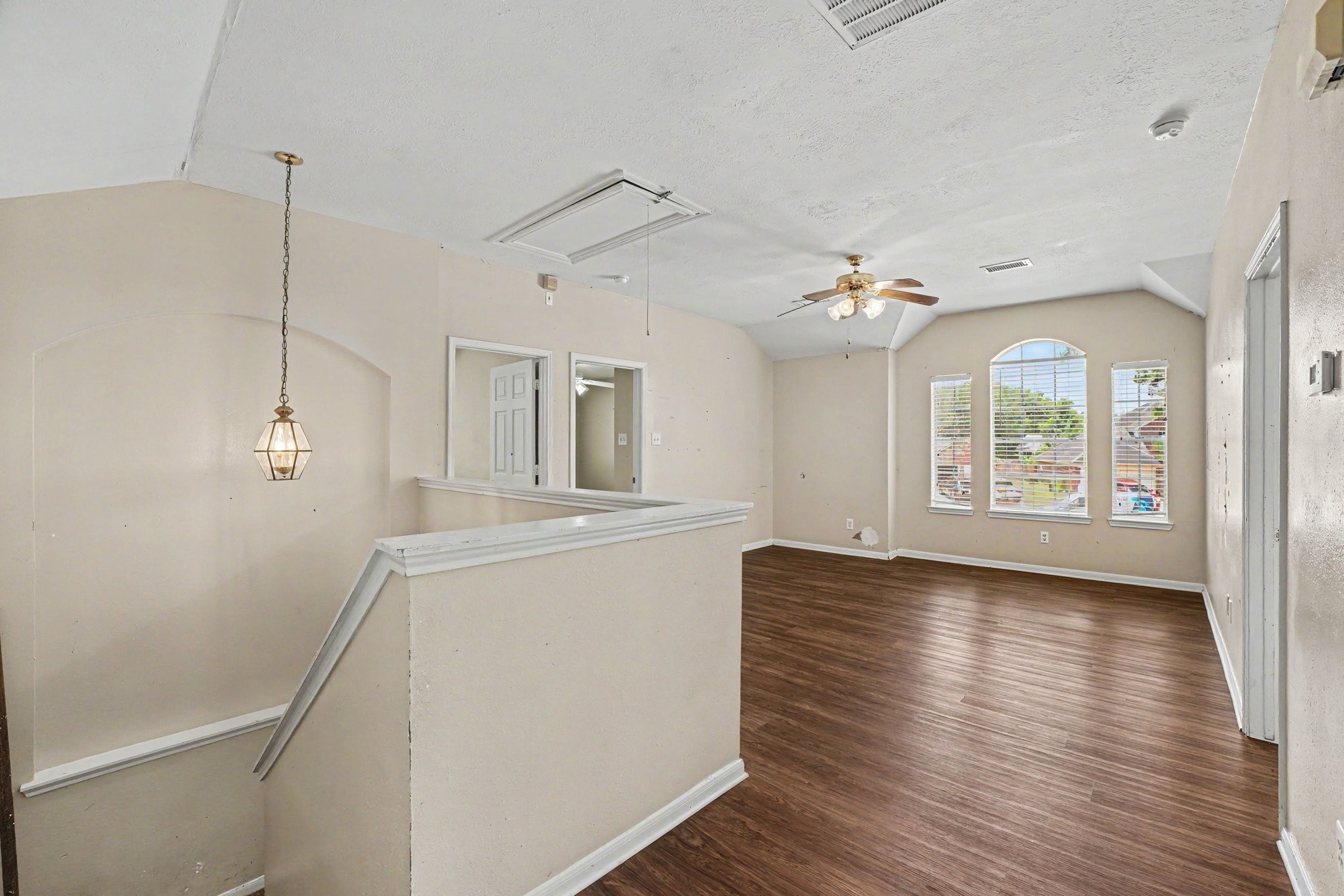 1805 Manor Circle Property Photo 14