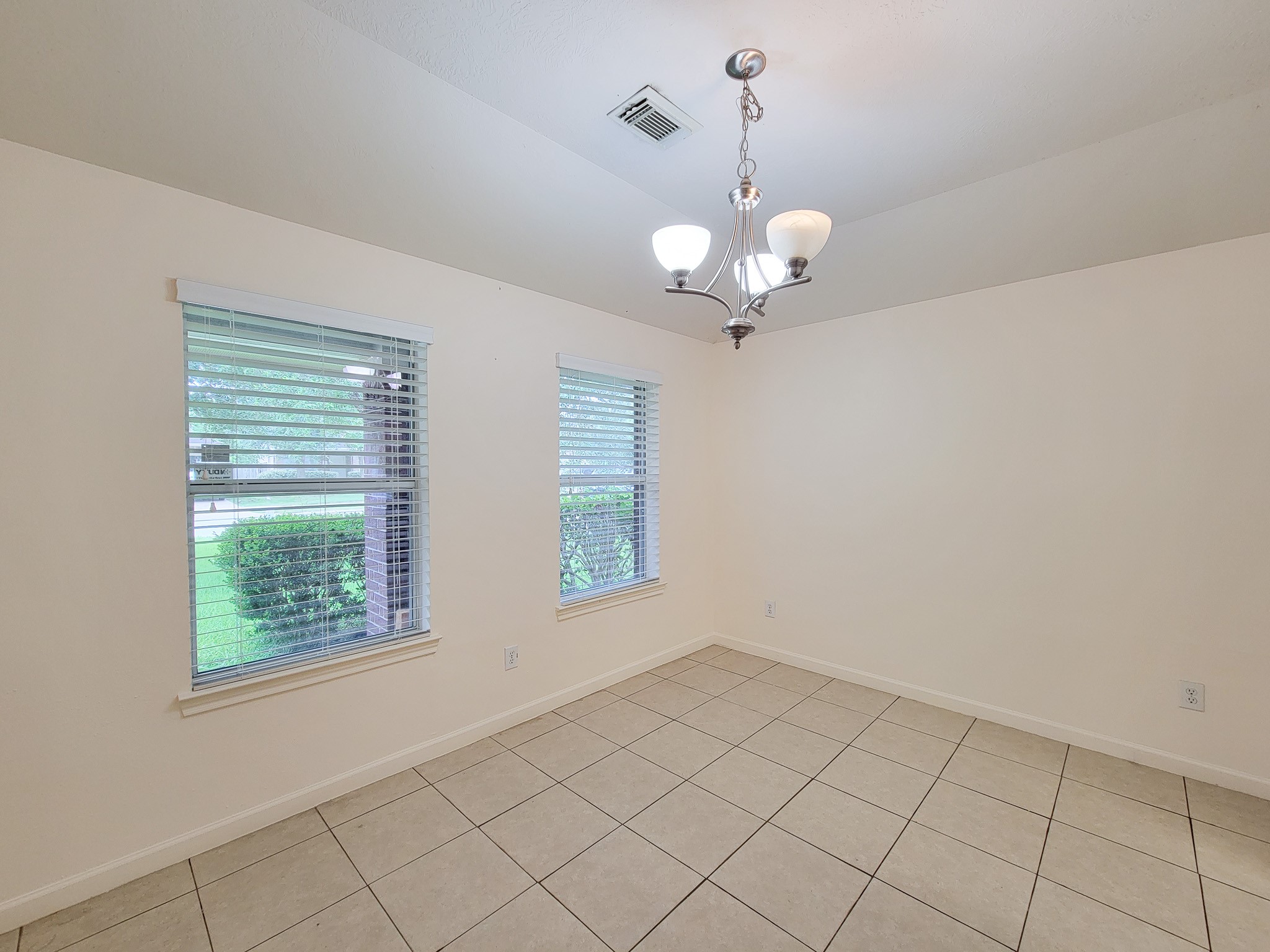 3010 Stonecross Lane Property Photo 8