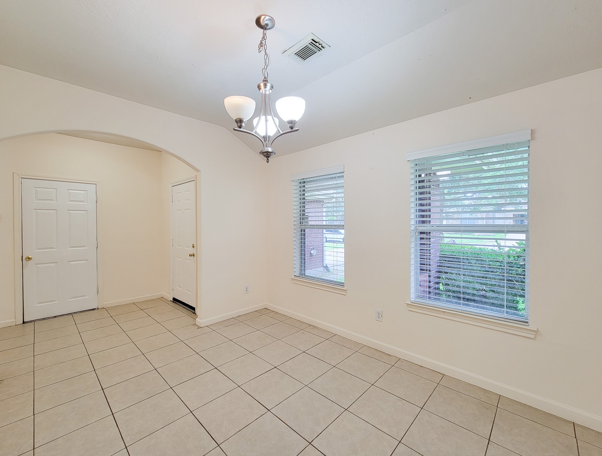 3010 Stonecross Lane Property Photo 9