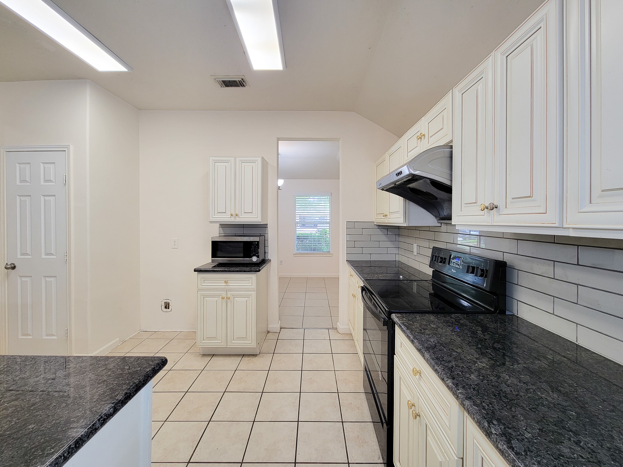 3010 Stonecross Lane Property Photo 15
