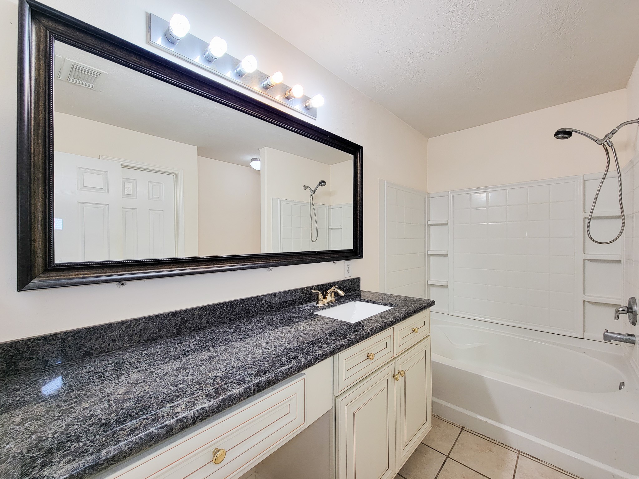 3010 Stonecross Lane Property Photo 34