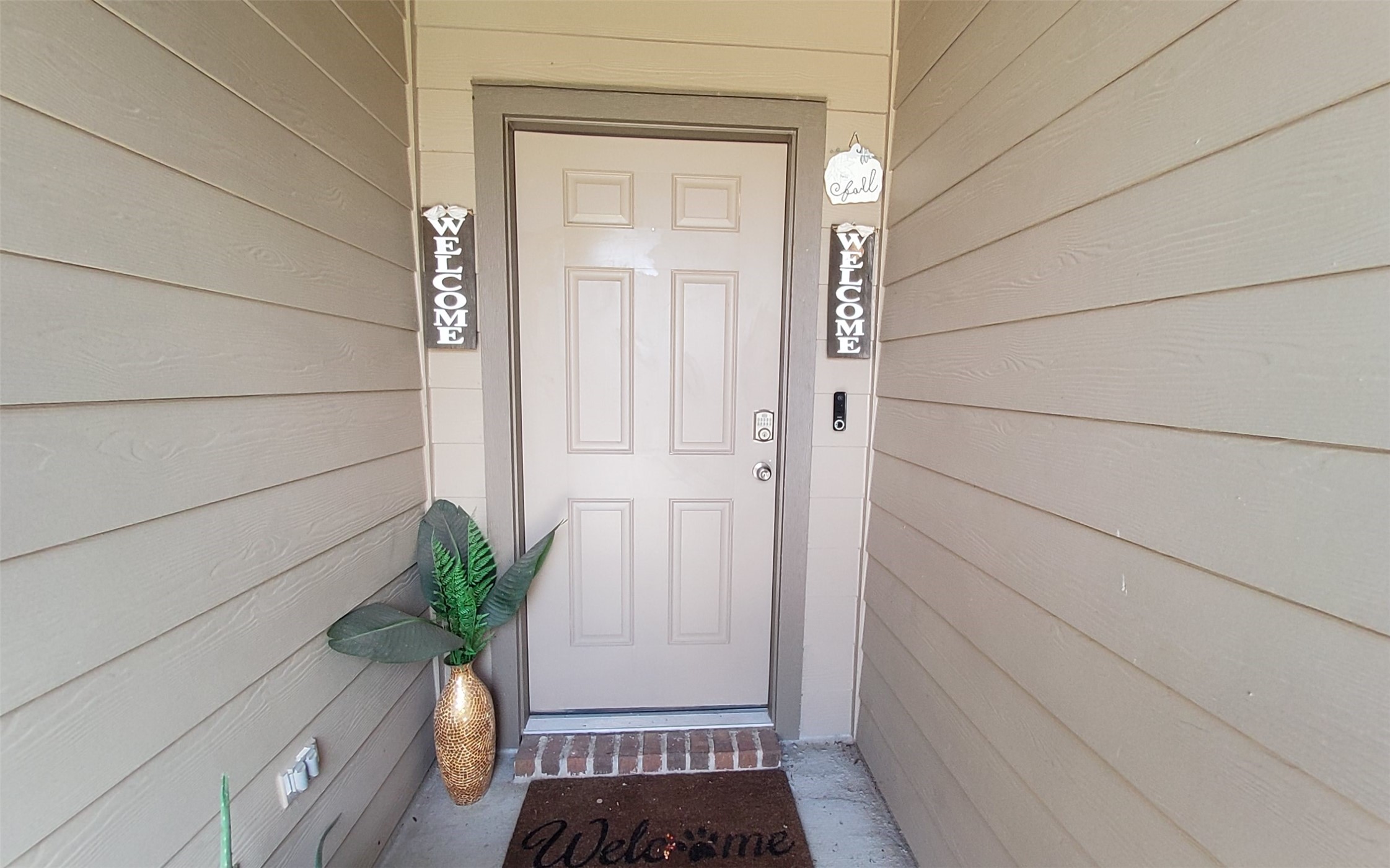 29614 Kettle Creek Court Property Photo 7