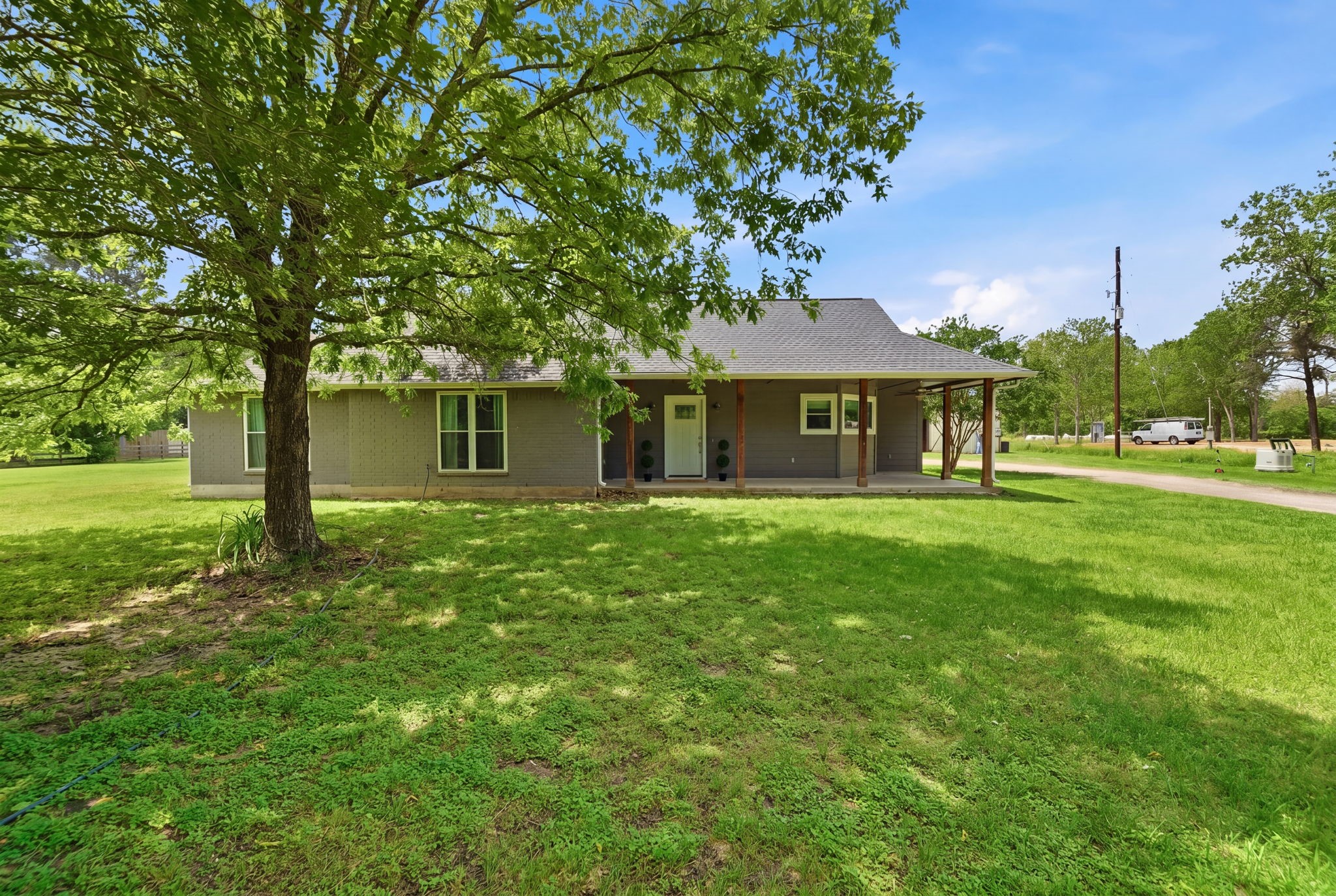 19819 Hampton Wood Drive Property Photo 1