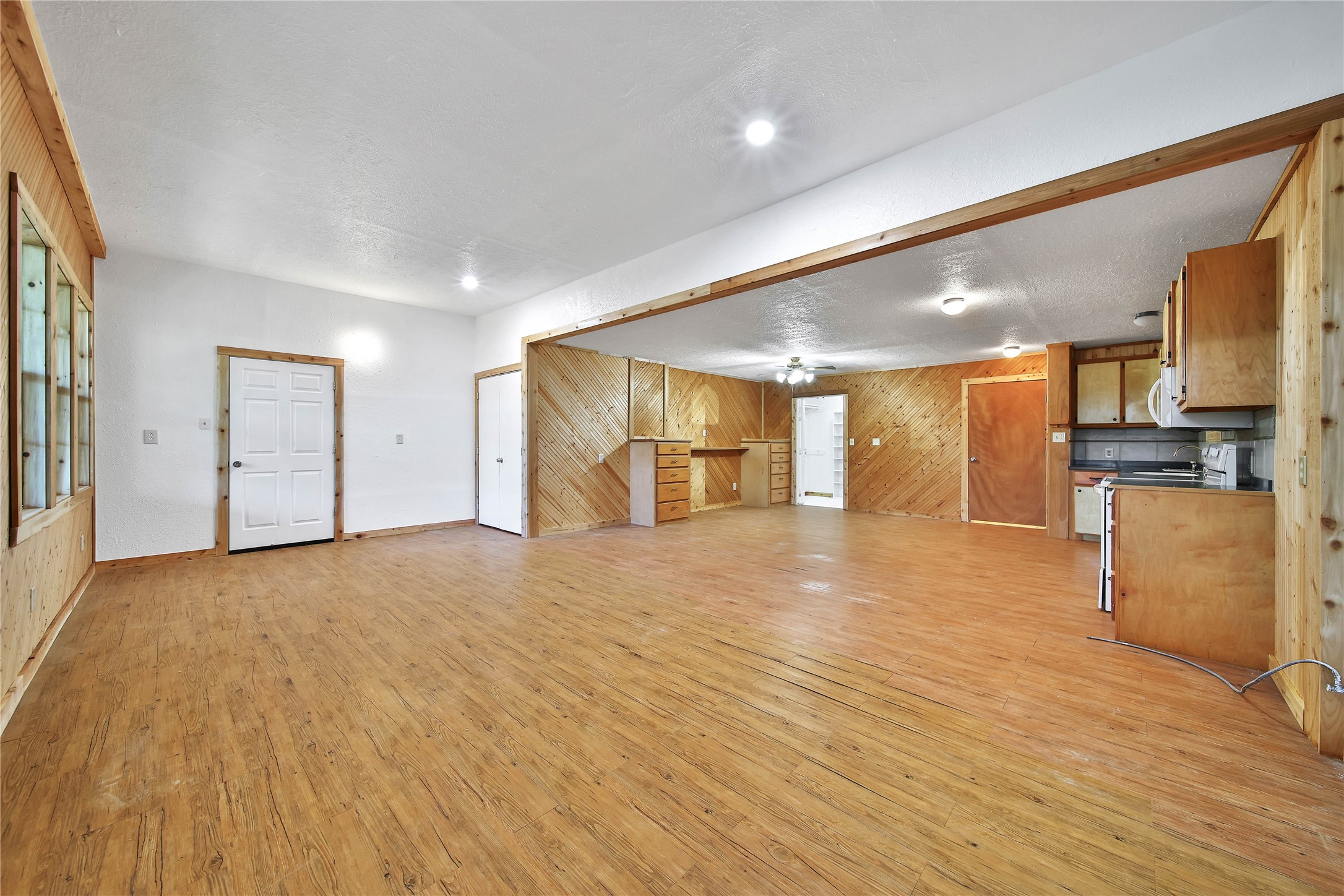 14668 Lynnwood Drive Property Photo 13
