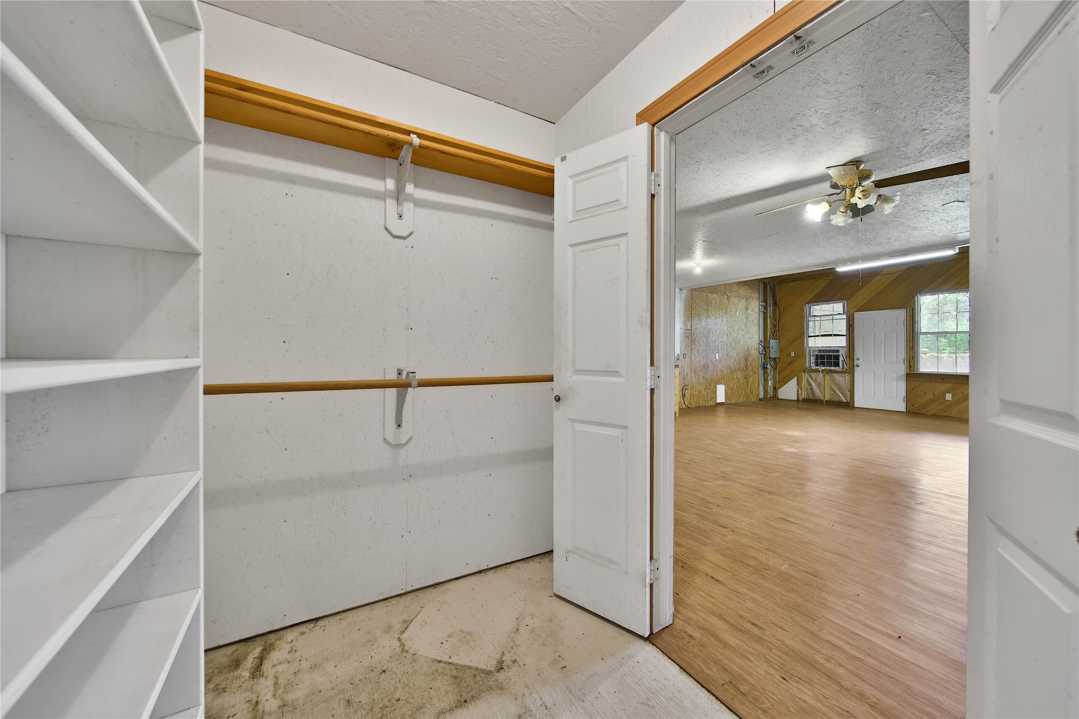 14668 Lynnwood Drive Property Photo 17