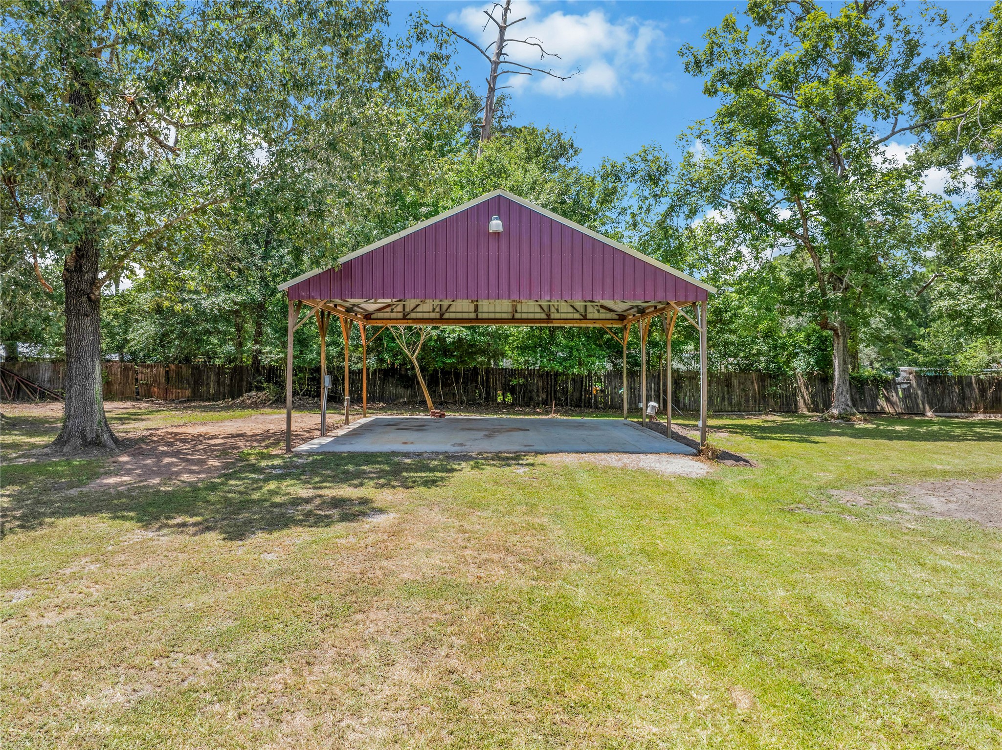 14668 Lynnwood Drive Property Photo 25