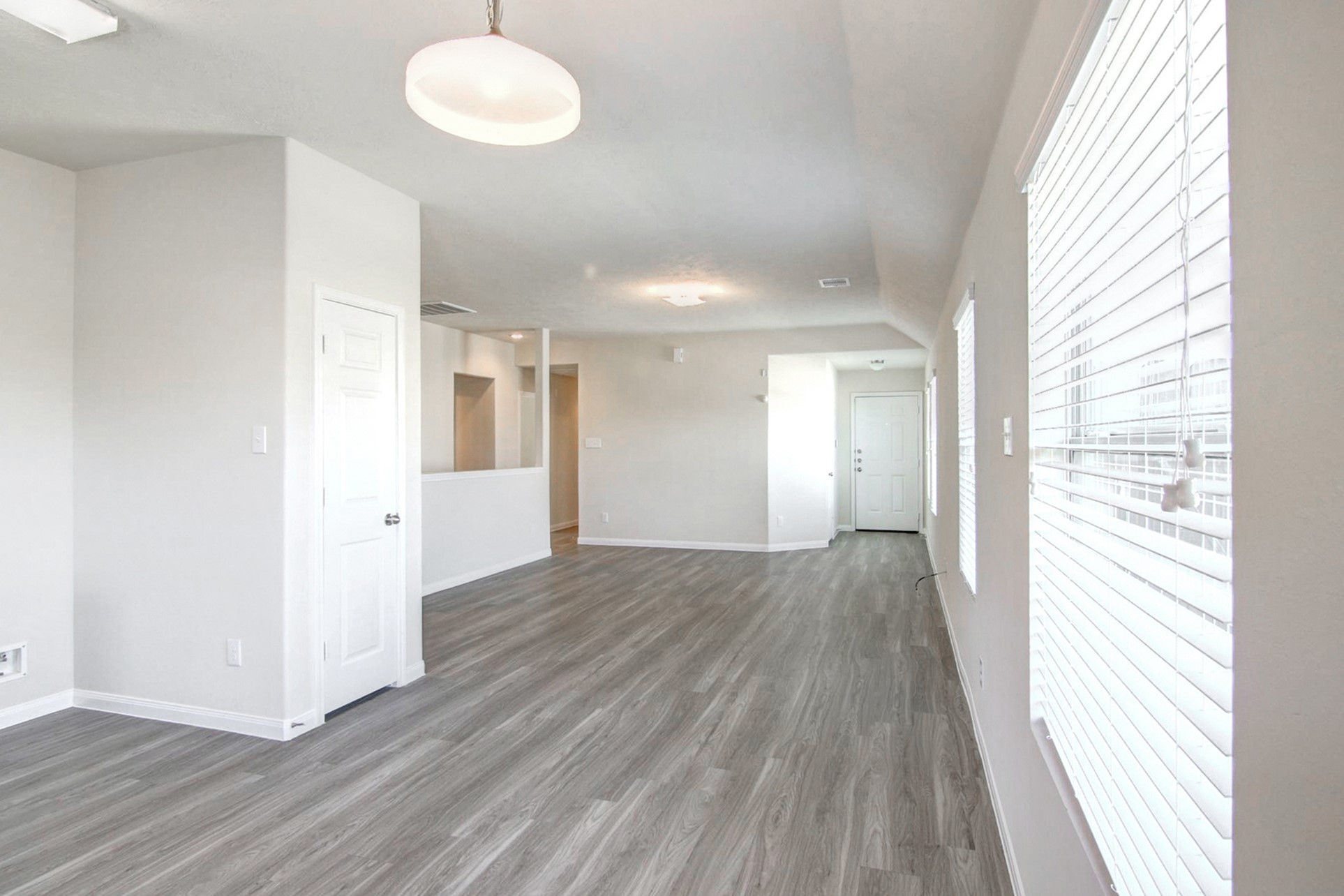 12703 Rio Nueces Lane Property Photo 8