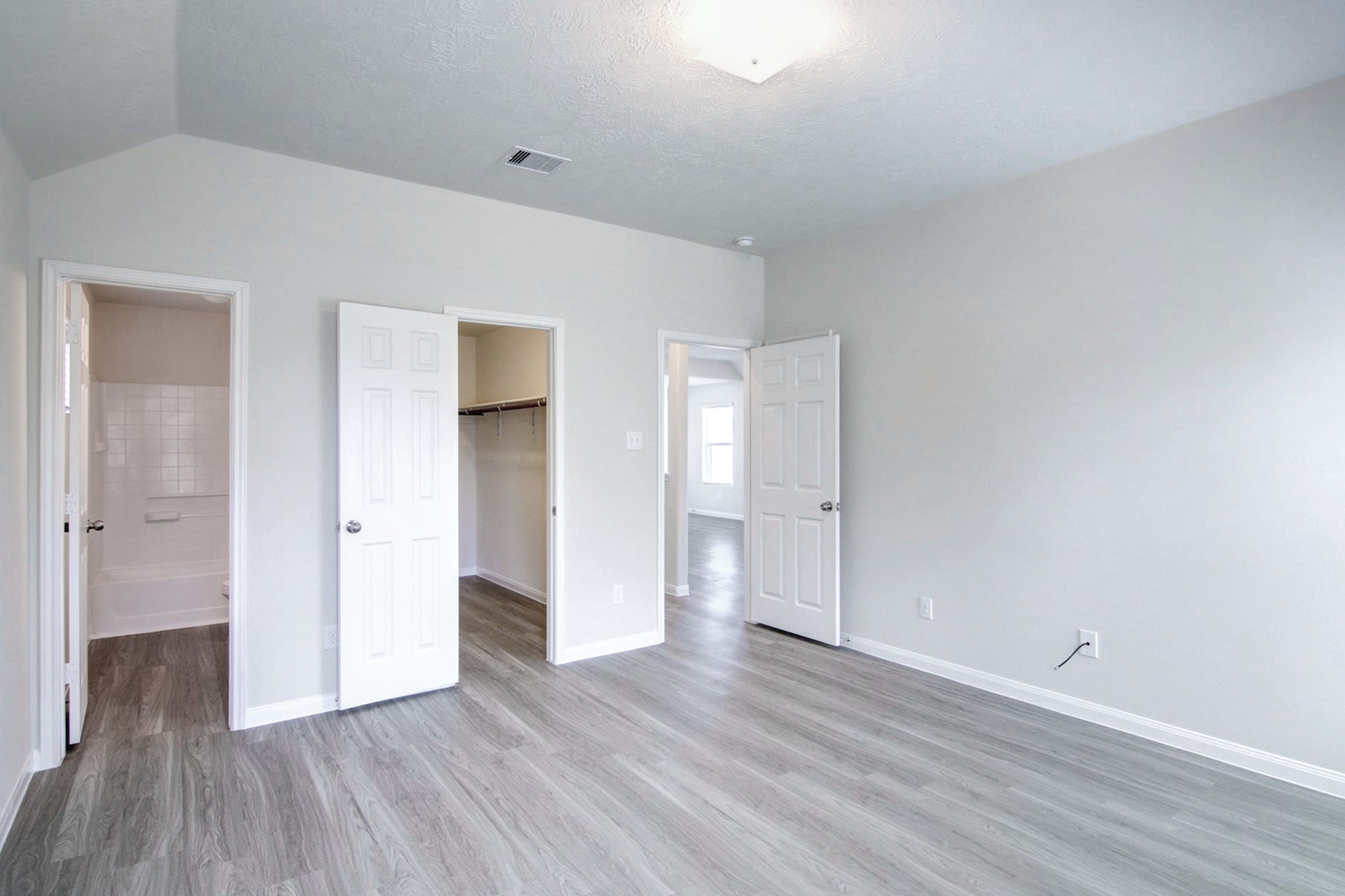12703 Rio Nueces Lane Property Photo 10