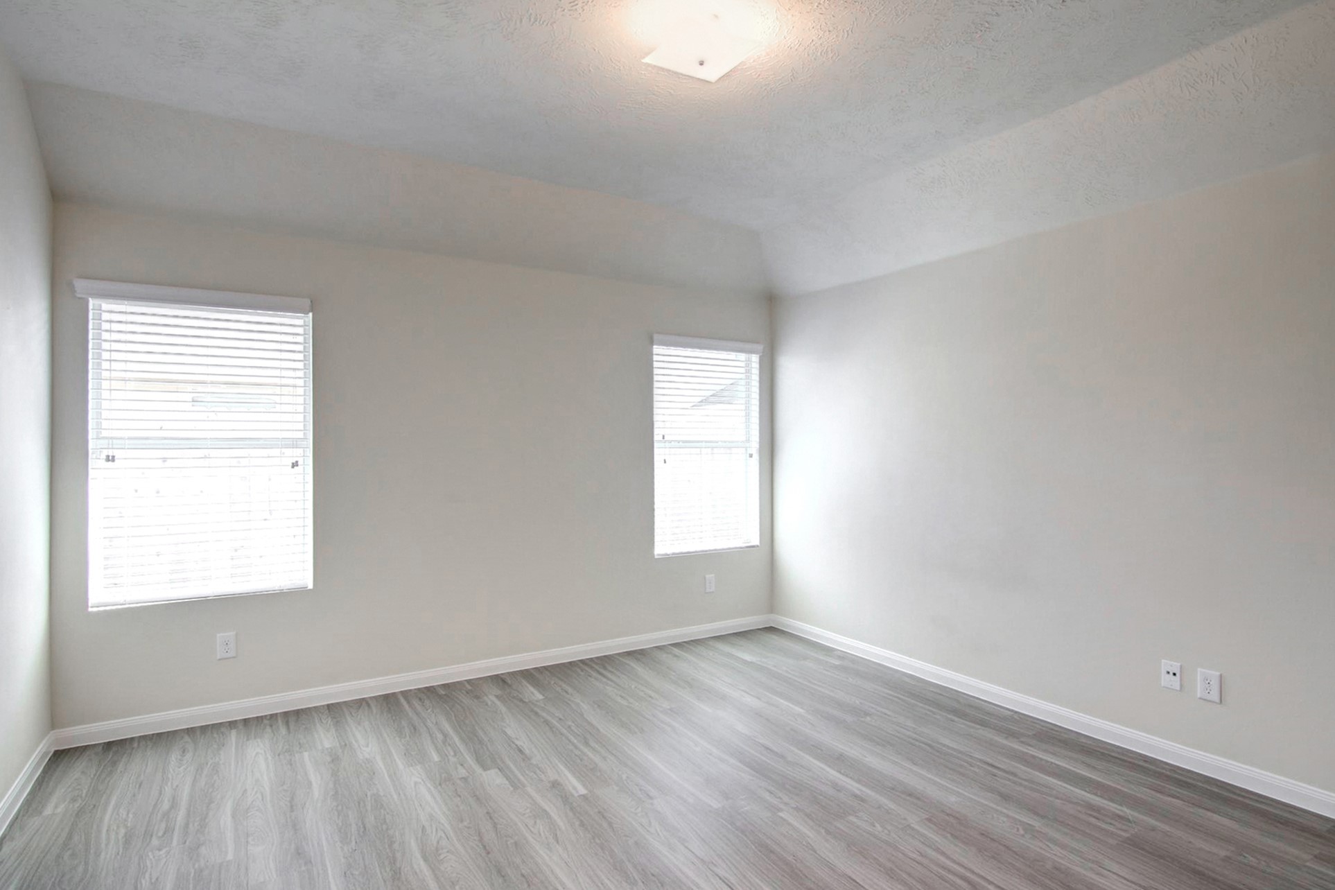 12703 Rio Nueces Lane Property Photo 11
